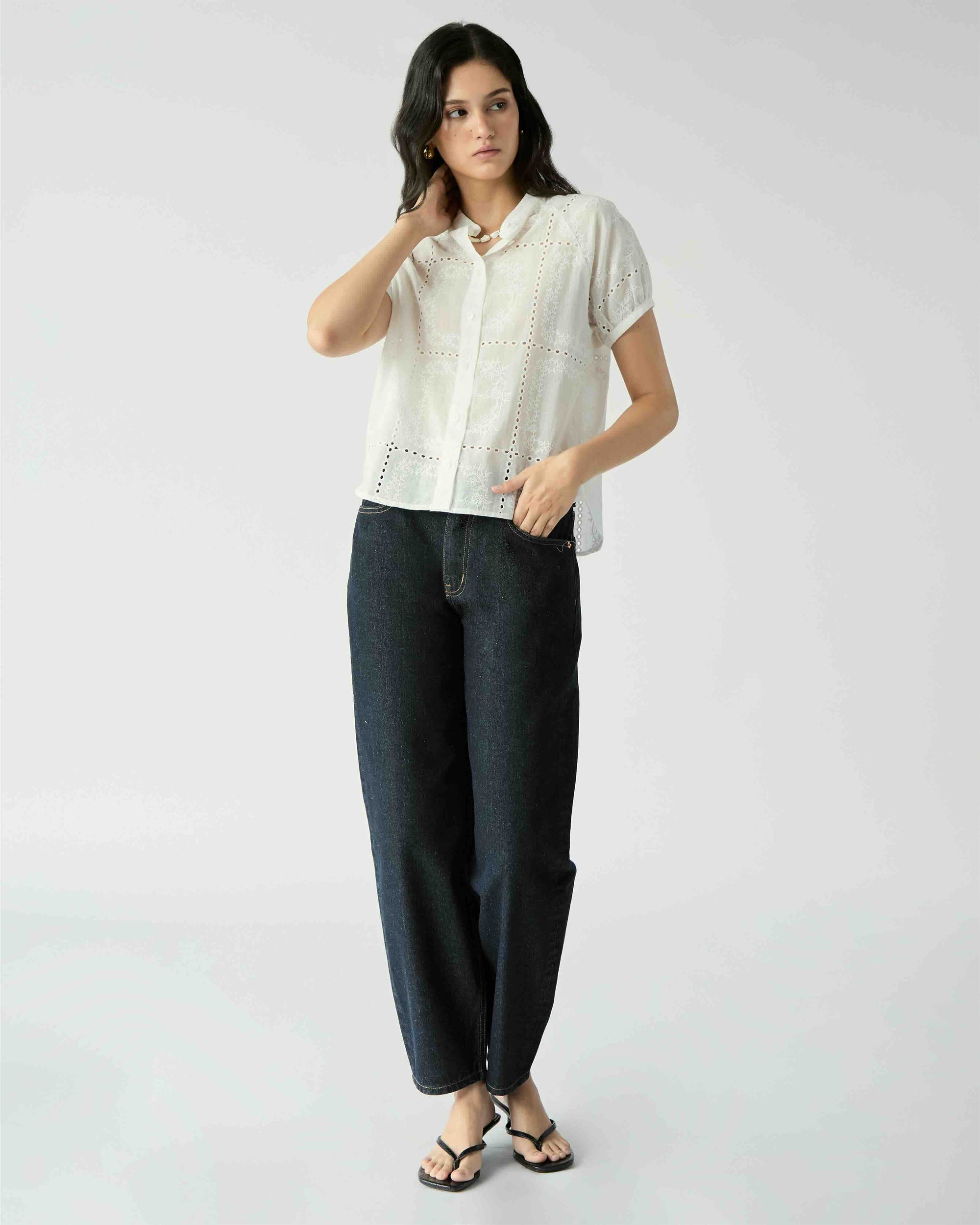 Le soleil d'ete - Grandad Embroidered Short Sleeve Shirt in White