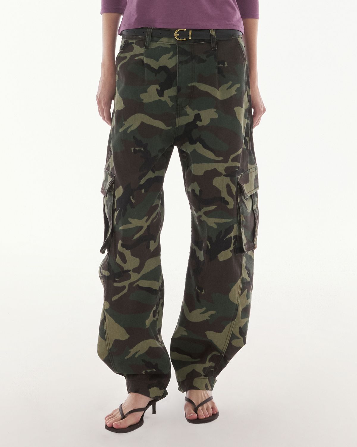 Wardrobe lll - AMR Barrel Cargo Camo Pants in Camo