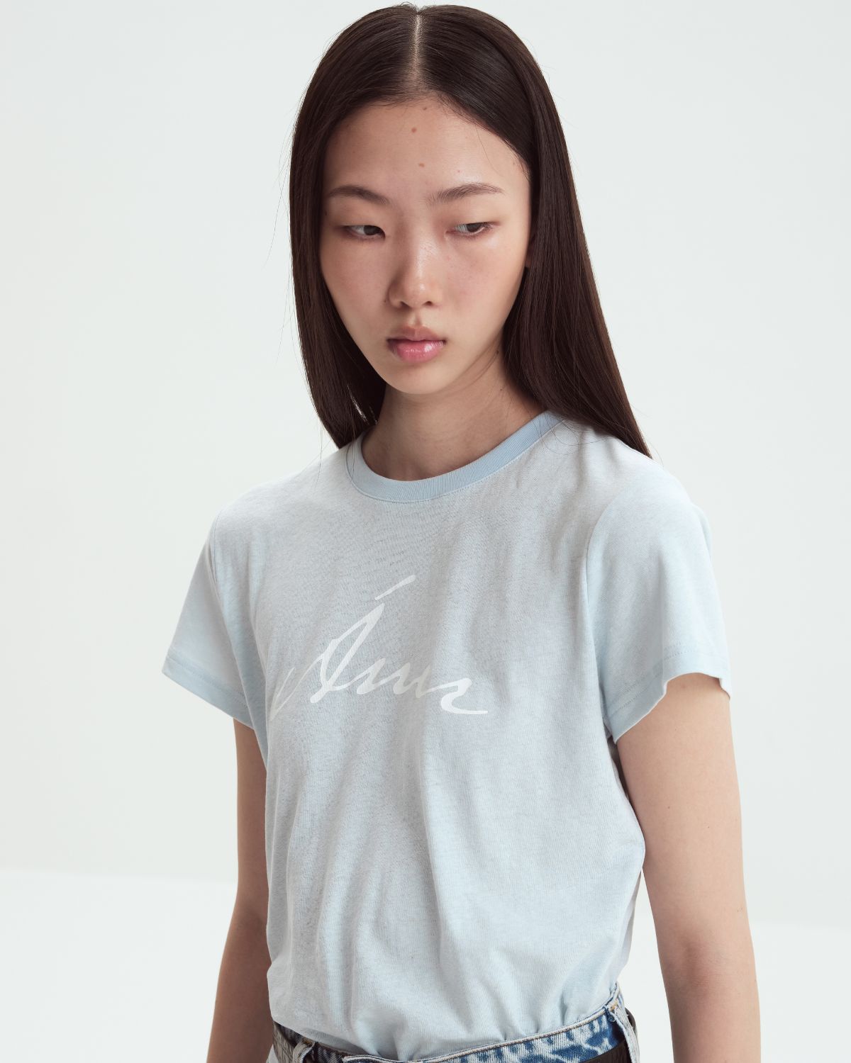 The Bleu Standard - AMR Hand Writing Logo Hemp Slim-fit T-Shirt in Baby Blue