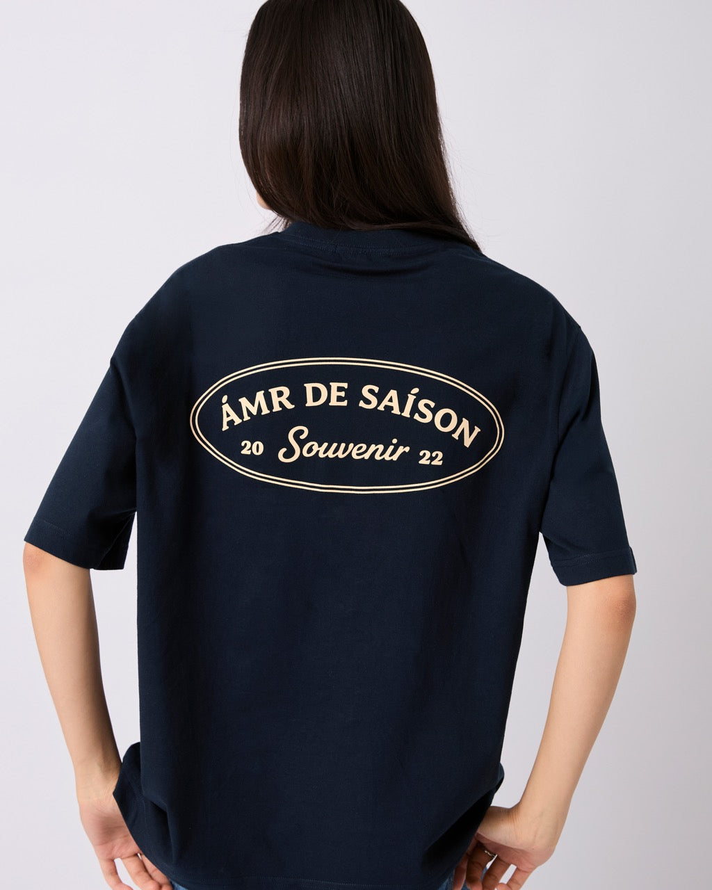 AMR DE SAISON - AMR Souvenir T-Shirt in Navy
