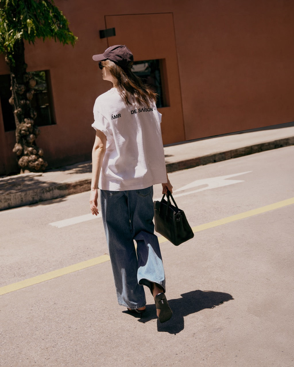 July Drop - AMR DE SAISON LOGO T-Shirt In Back - White