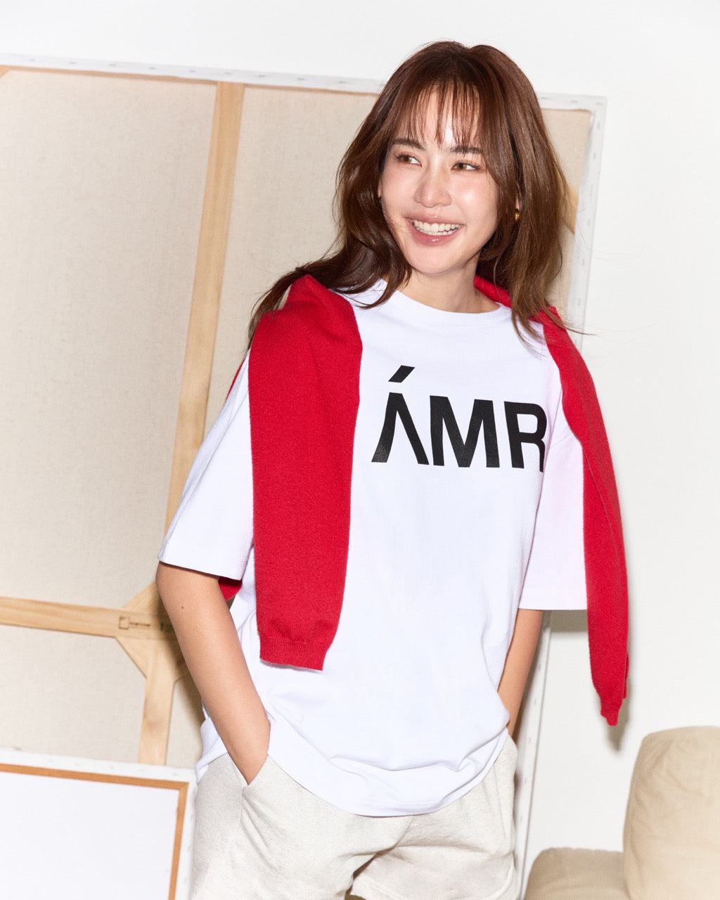 Decouvrir - AMR Logo T-Shirt in White