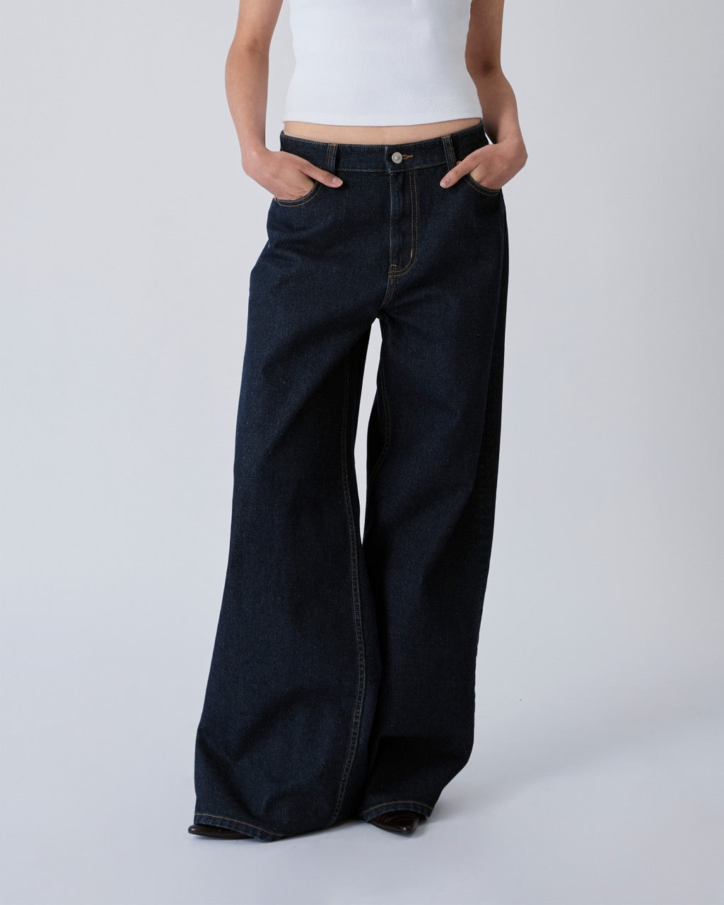 Decouvrir - 90s Baggy Jeans in Raw Denim