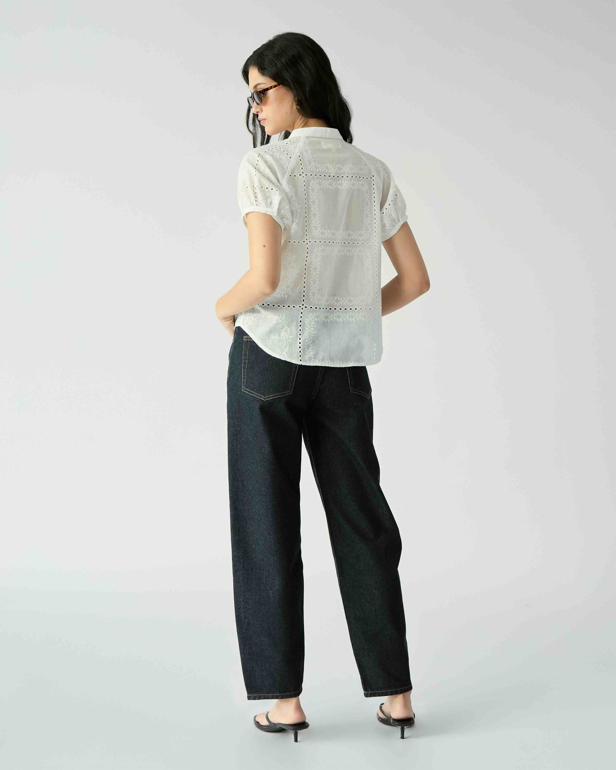 Le soleil d'ete - Grandad Embroidered Short Sleeve Shirt in White