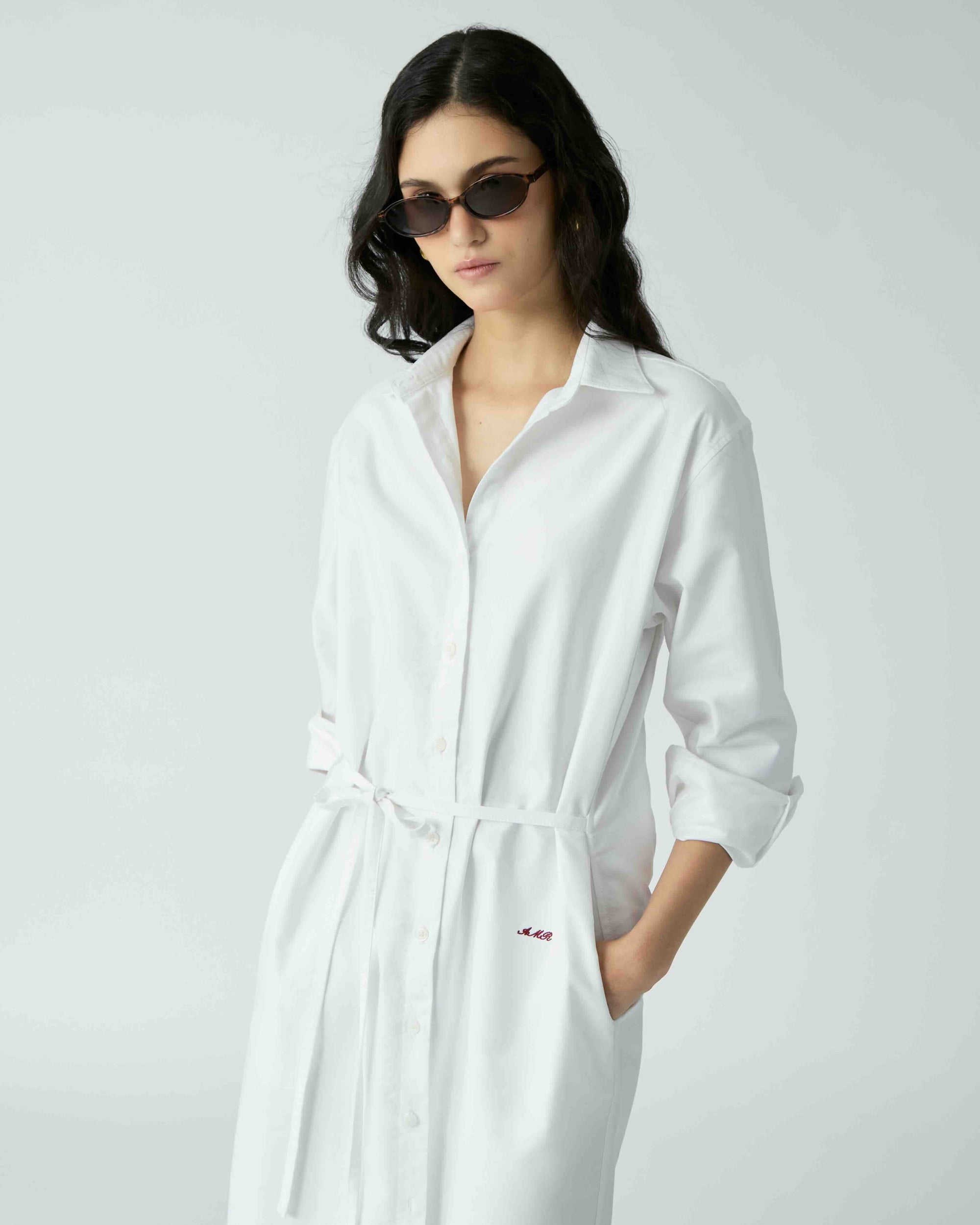 Le soleil d'ete - Oxford Shirtdress with Drawstring in White