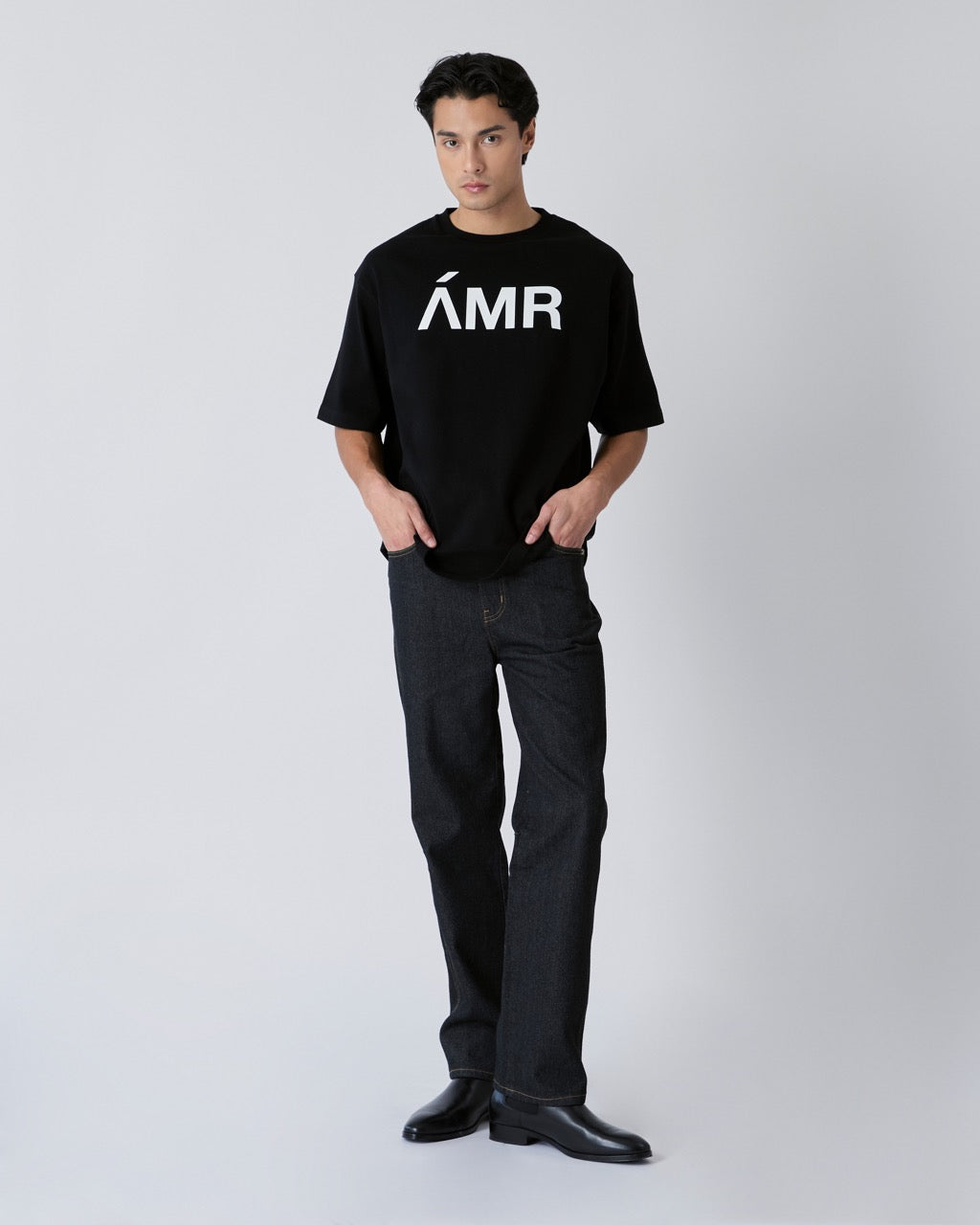 Découvrir - Boyfriend Jeans (MEN) in Raw Denim