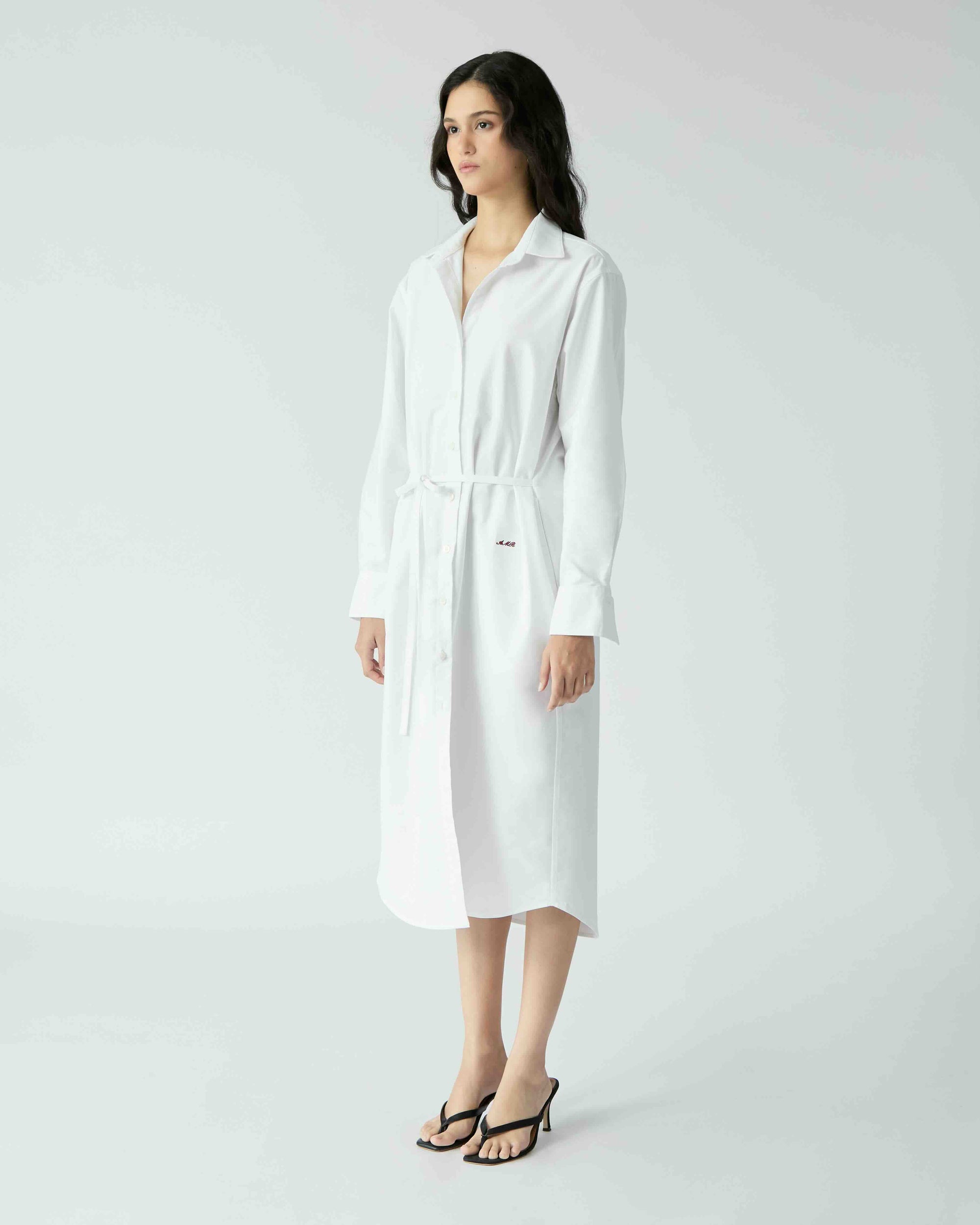 Le soleil d'ete - Oxford Shirtdress with Drawstring in White