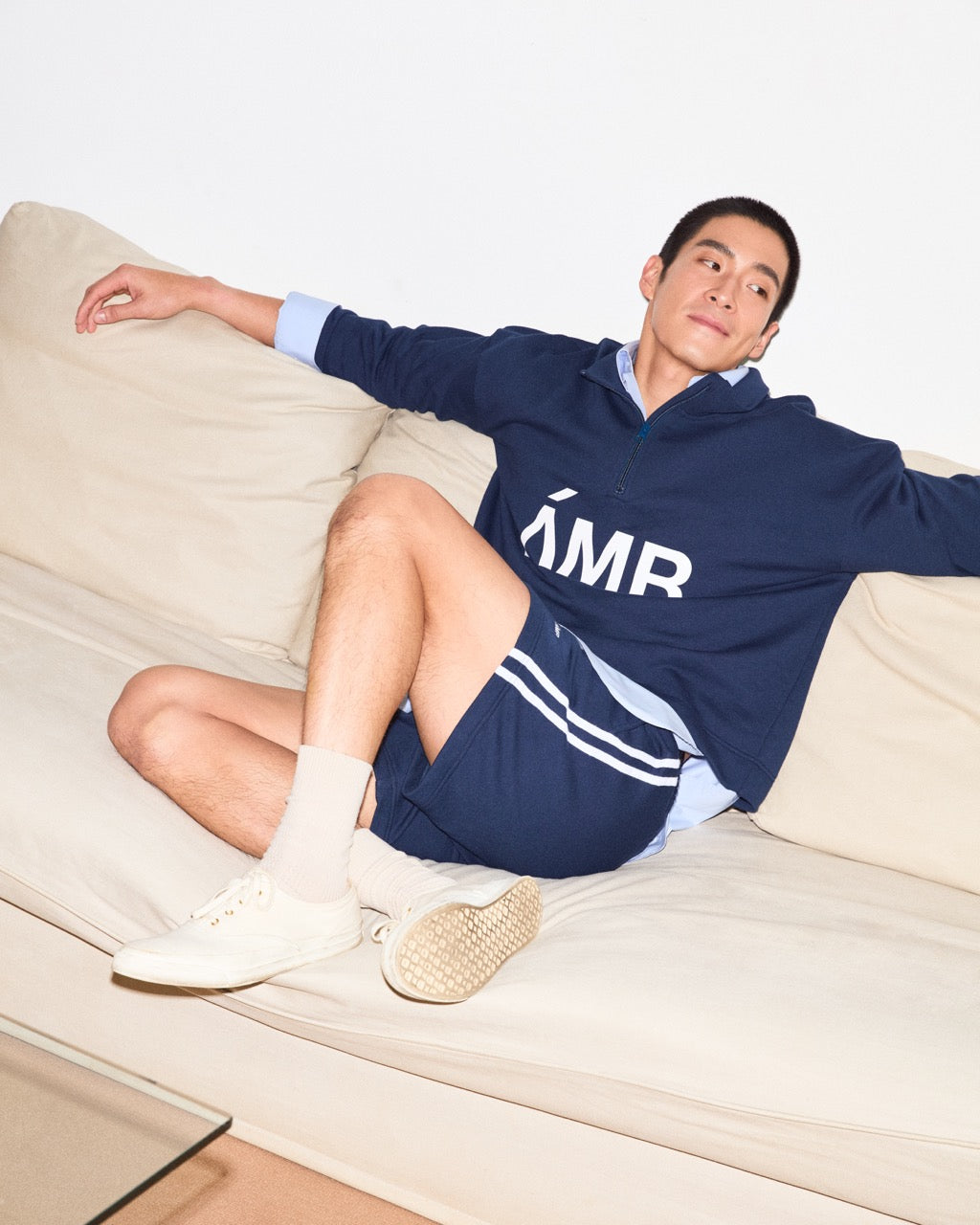 Decouvrir - AMR Logo Zip Collar Sweater in Navy