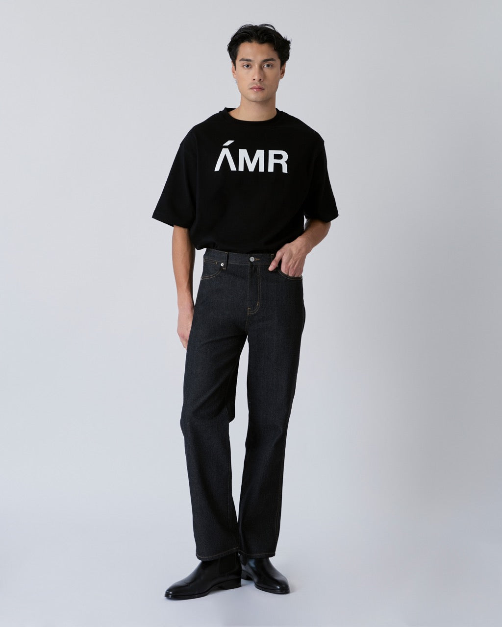 Découvrir - Boyfriend Jeans (MEN) in Raw Denim