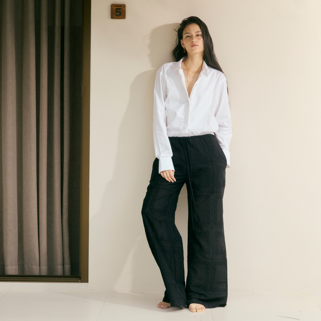 Le soleil d'ete - Tailored Tuxedo Shirt in White