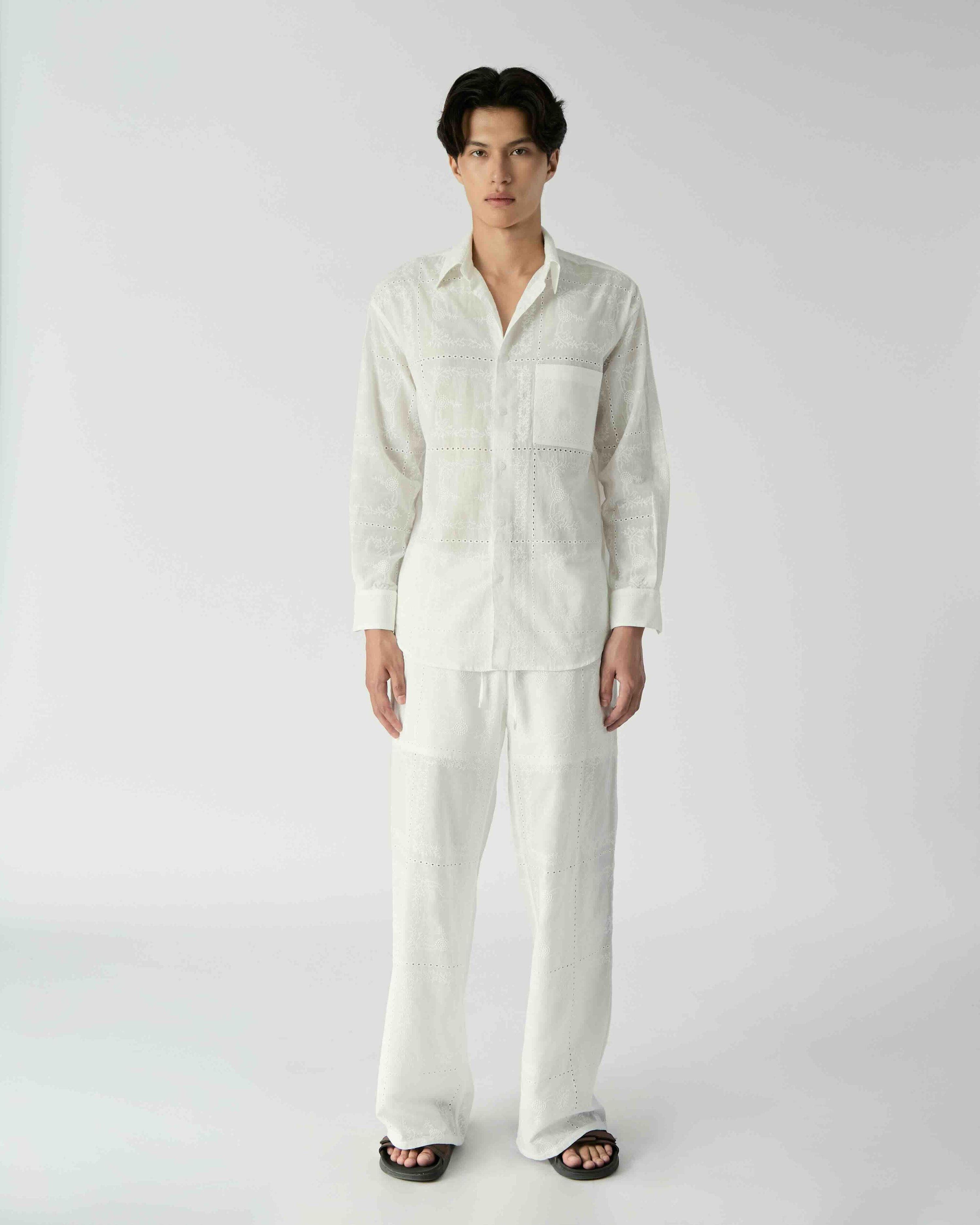 Le soleil d'été - Embroidered Drawstring Trousers in White