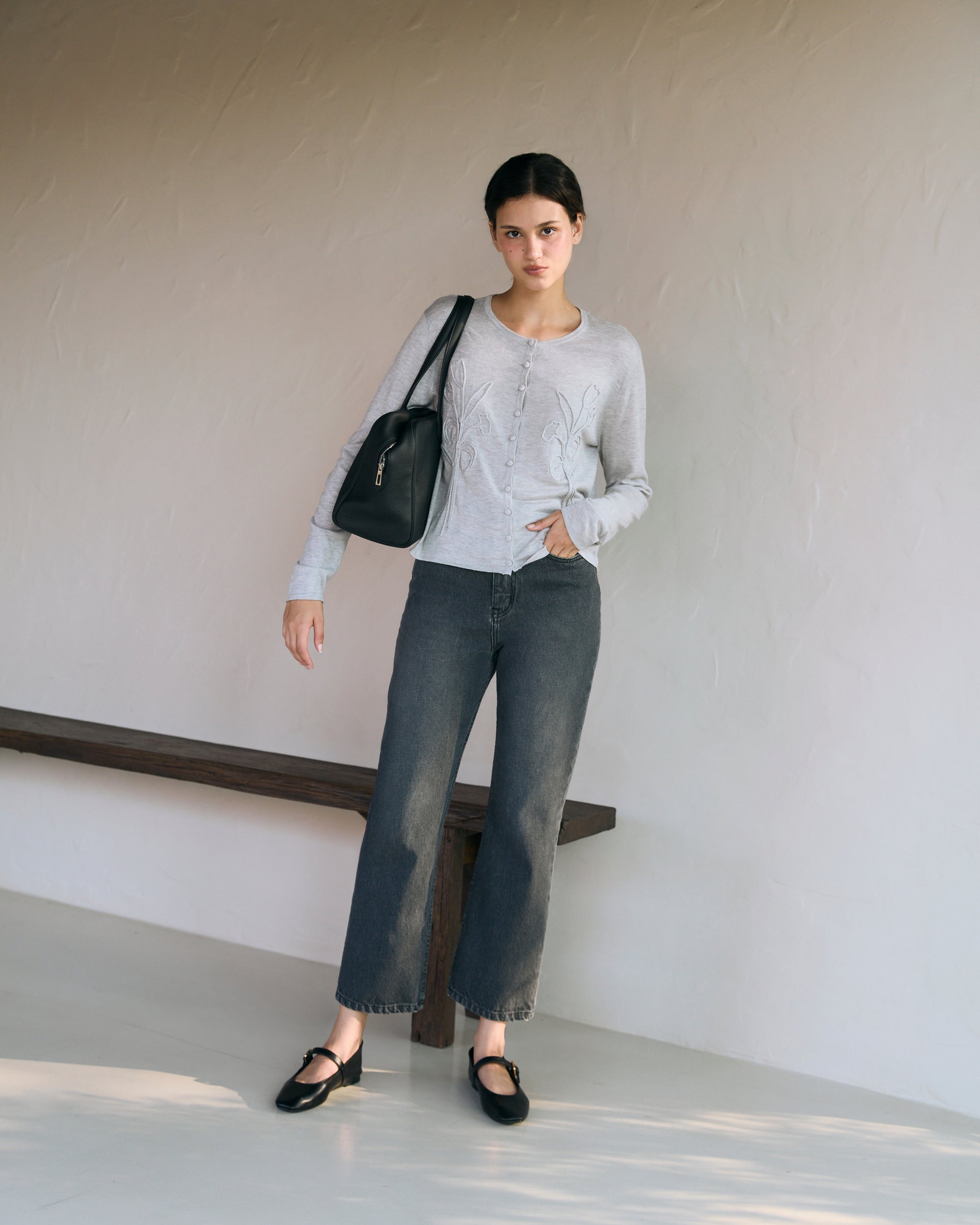 Le soleil d'ete - High Rise Straight Jeans in Light Grey