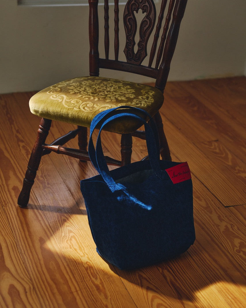Le Fauve - AMR Leopard Print Tote Bag in Blue (GWP)