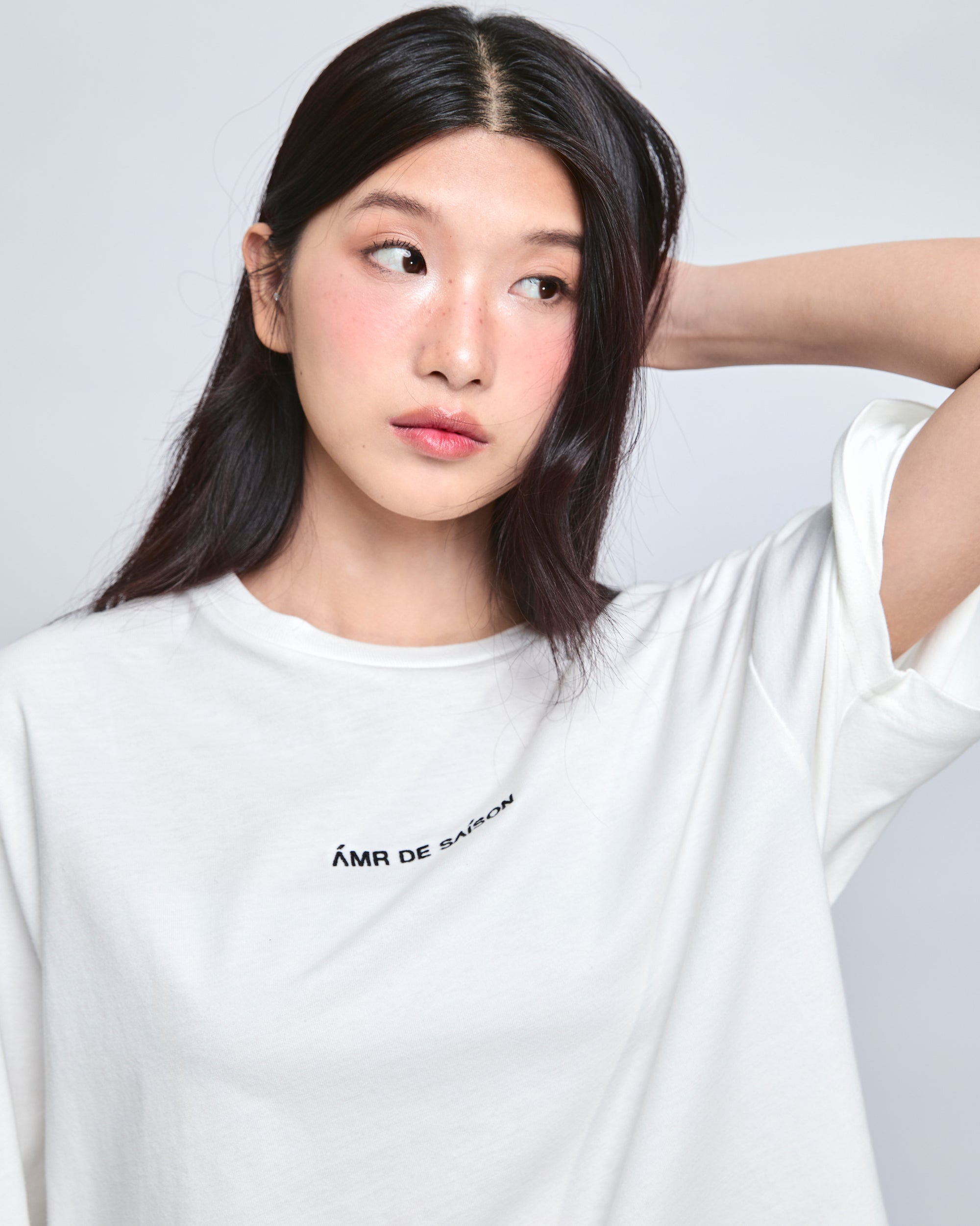 En Couleurs - AMR Logo Embroidery Oversized T-Shirt (Relaxed) in White