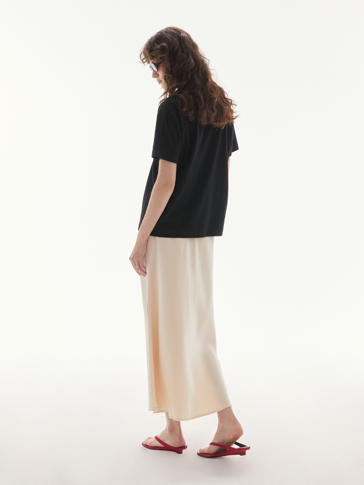 Wardrobe III - AMR Cotton Organic Regular T-Shirt in Black