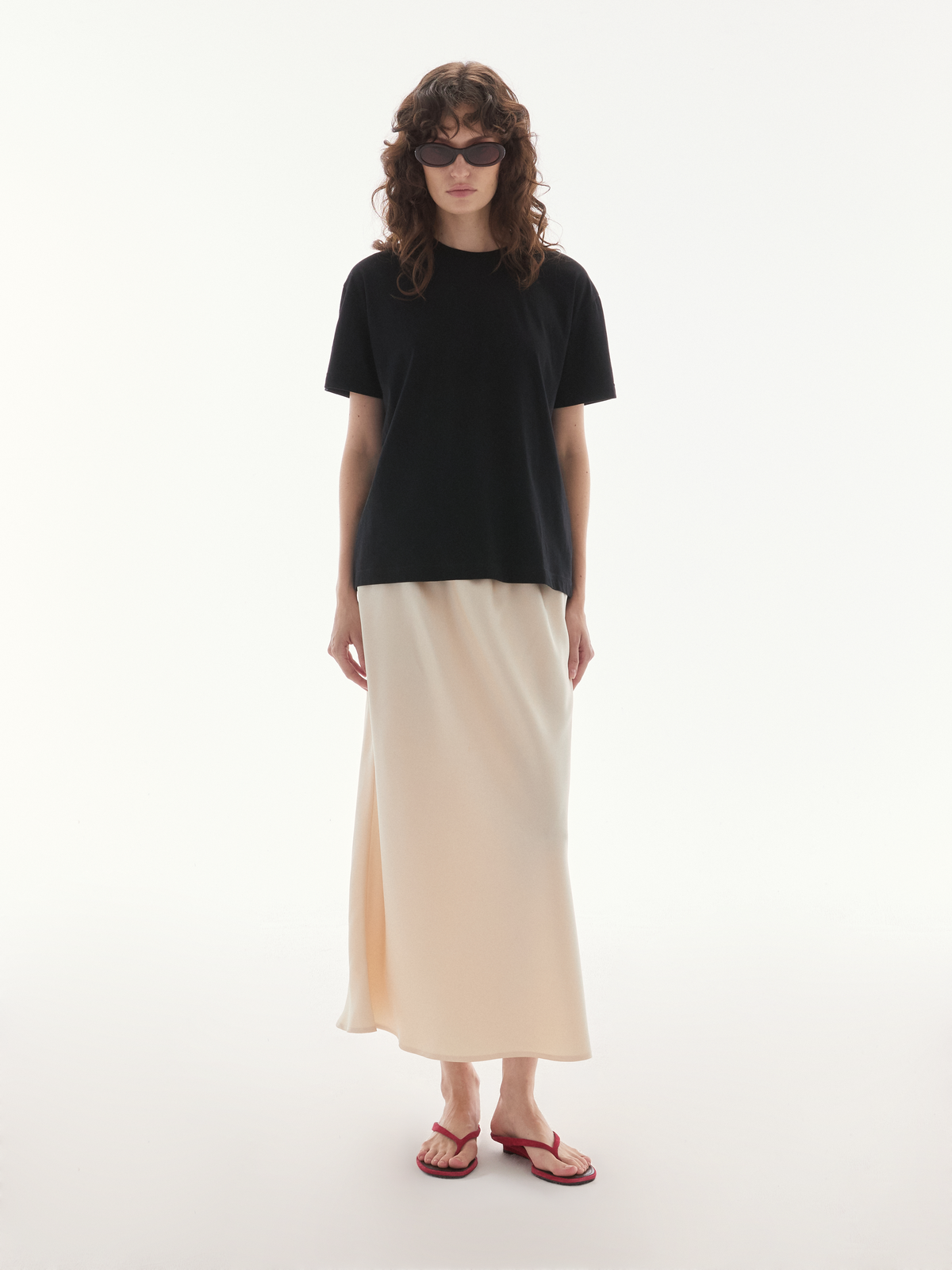Wardrobe III - AMR Cotton Organic Regular T-Shirt in Black