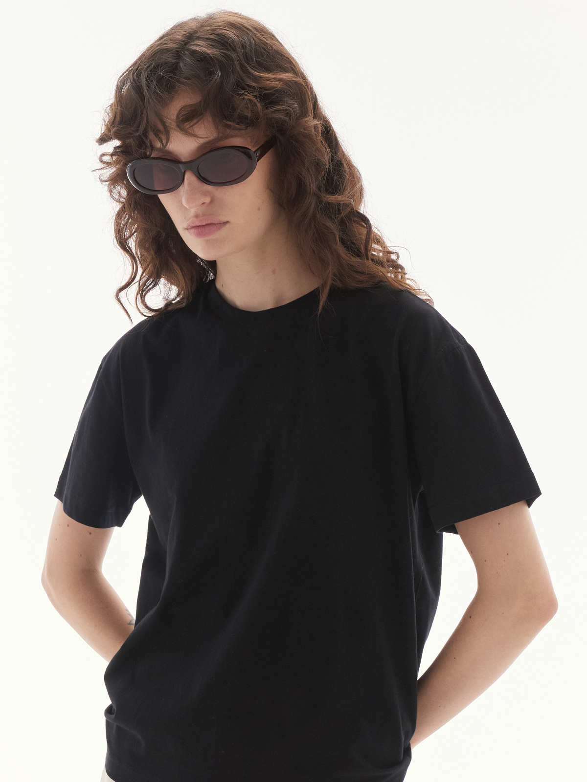 Wardrobe III - AMR Cotton Organic Regular T-Shirt in Black