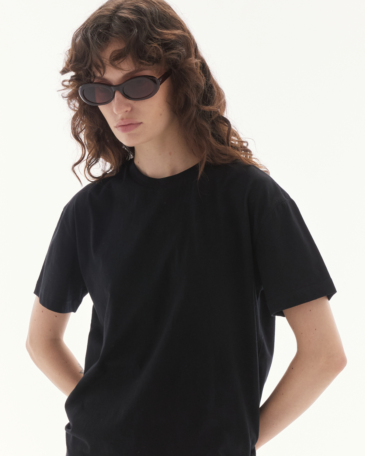 Wardrobe III - AMR Cotton Organic Regular T-Shirt in Black