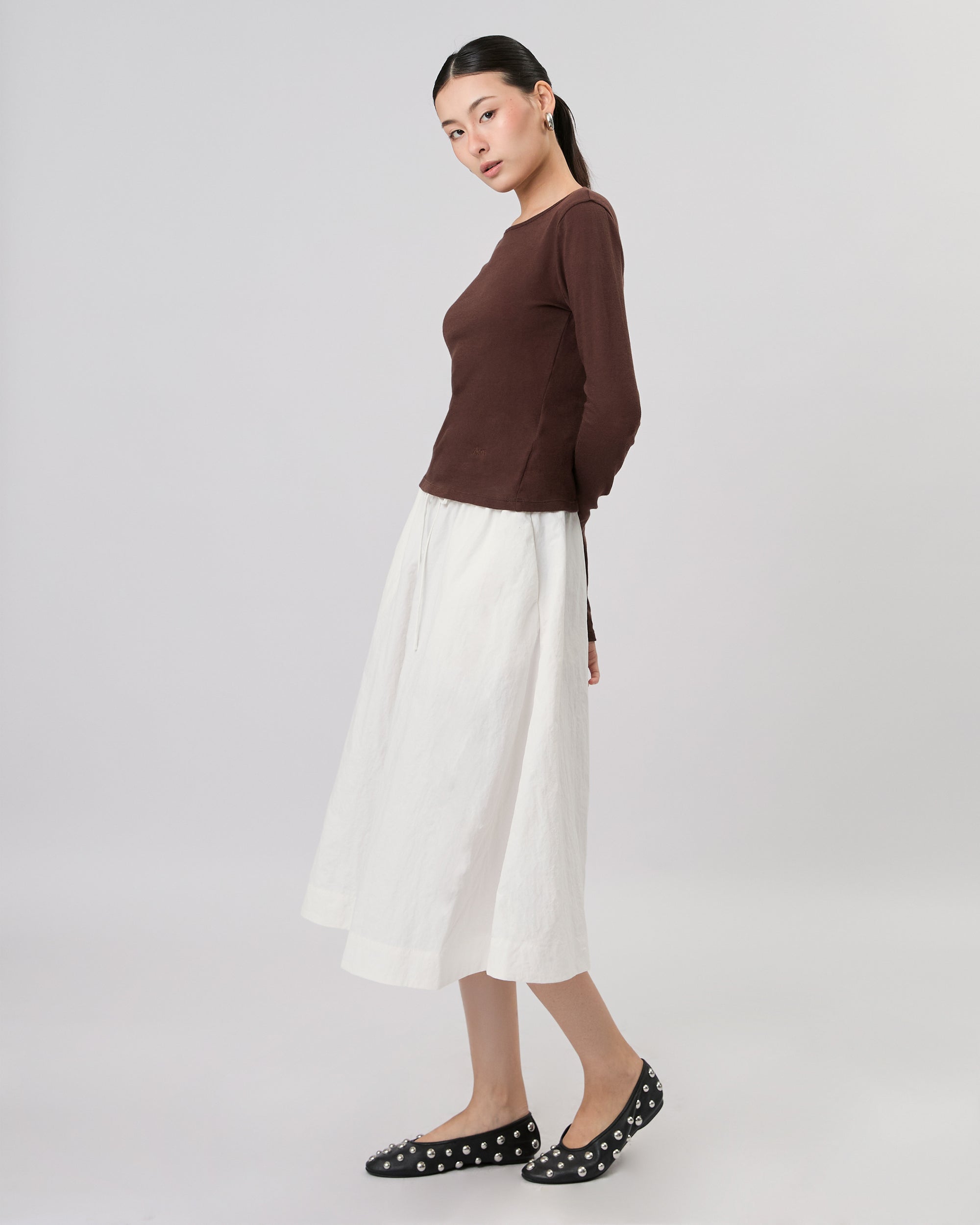 New Urban Drop - Drawstring Waist Midi Skirt in White