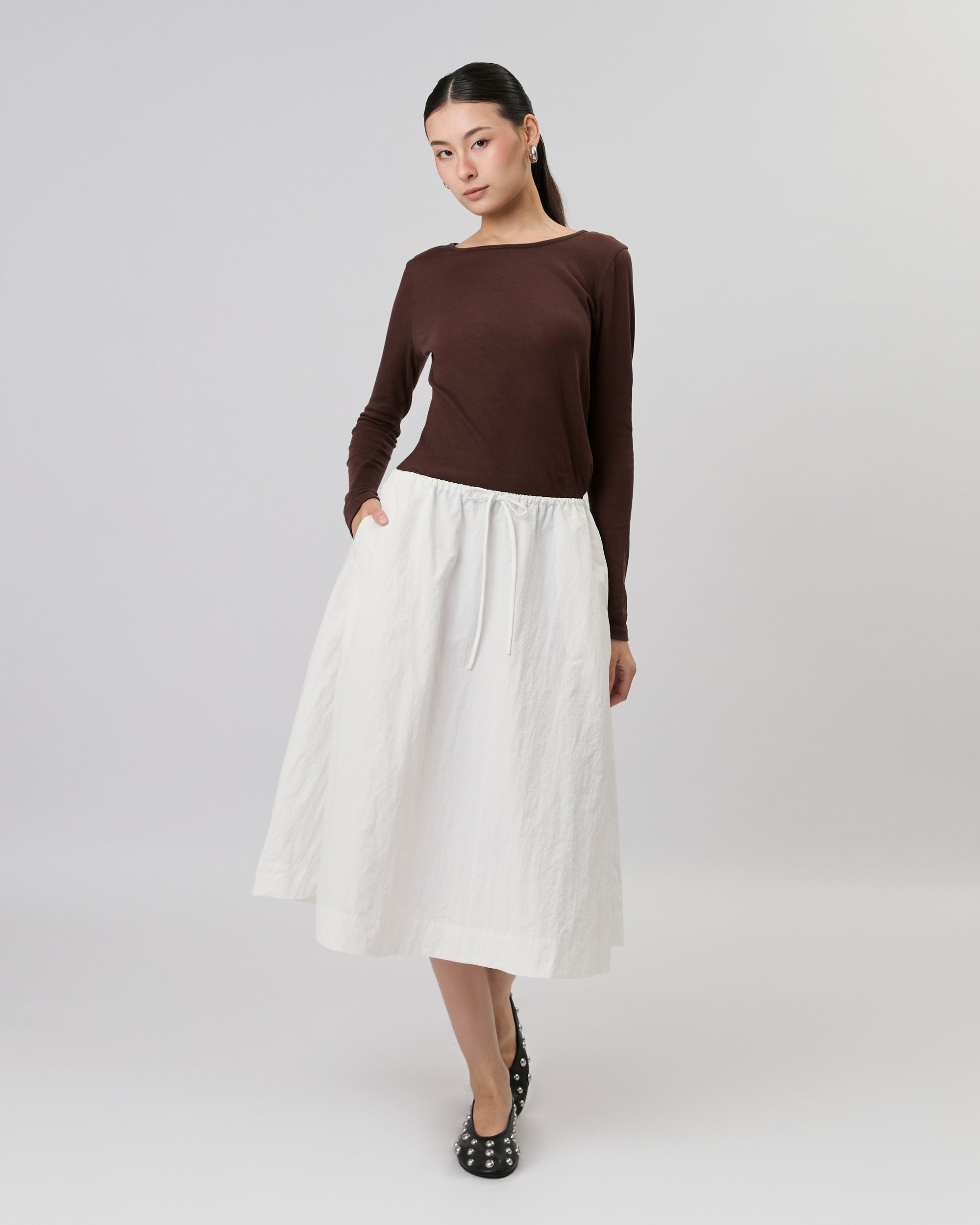 New Urban Drop - Drawstring Waist Midi Skirt in White