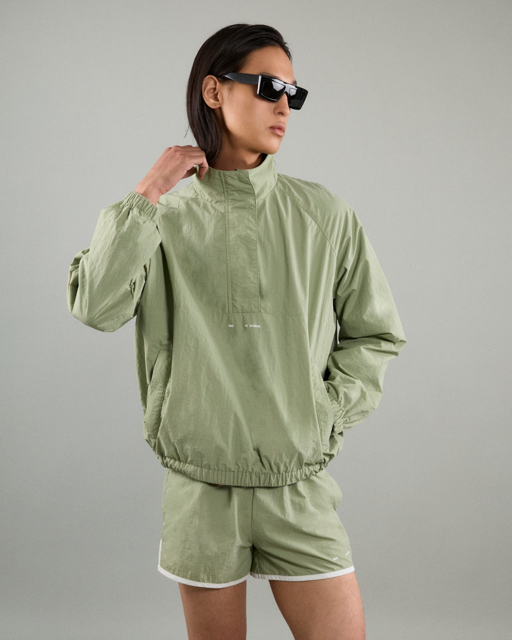 Athleisure Athletic Club - AMR Lightweight Track Pullover in Green