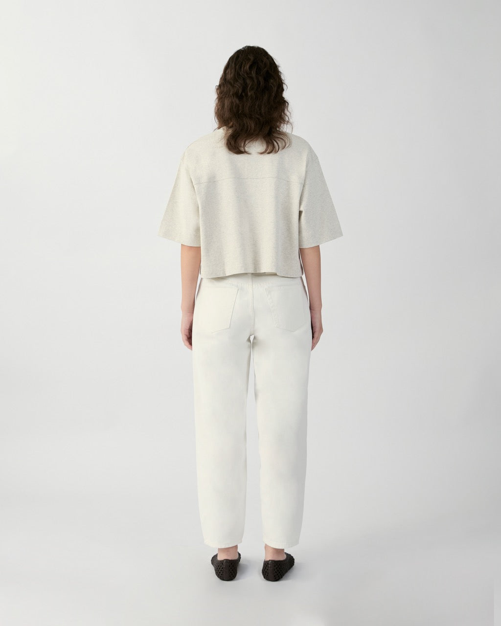 En Couleurs - AMR Boxy Crop T-Shirt in French Grey