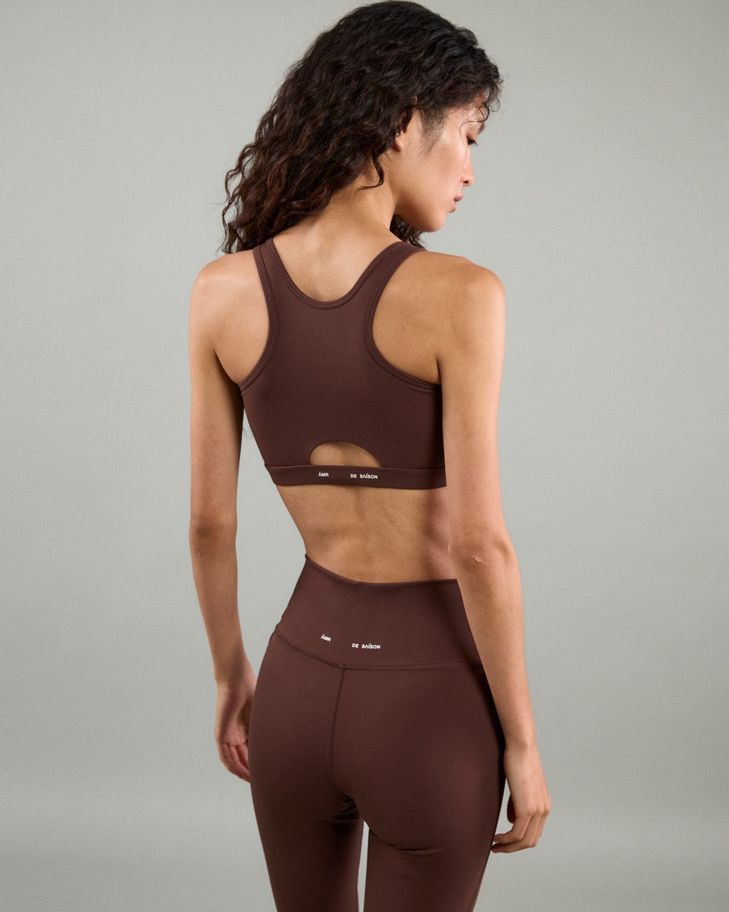 Athleisure Athletic Club - AMR Active Sleek Bra in Brown
