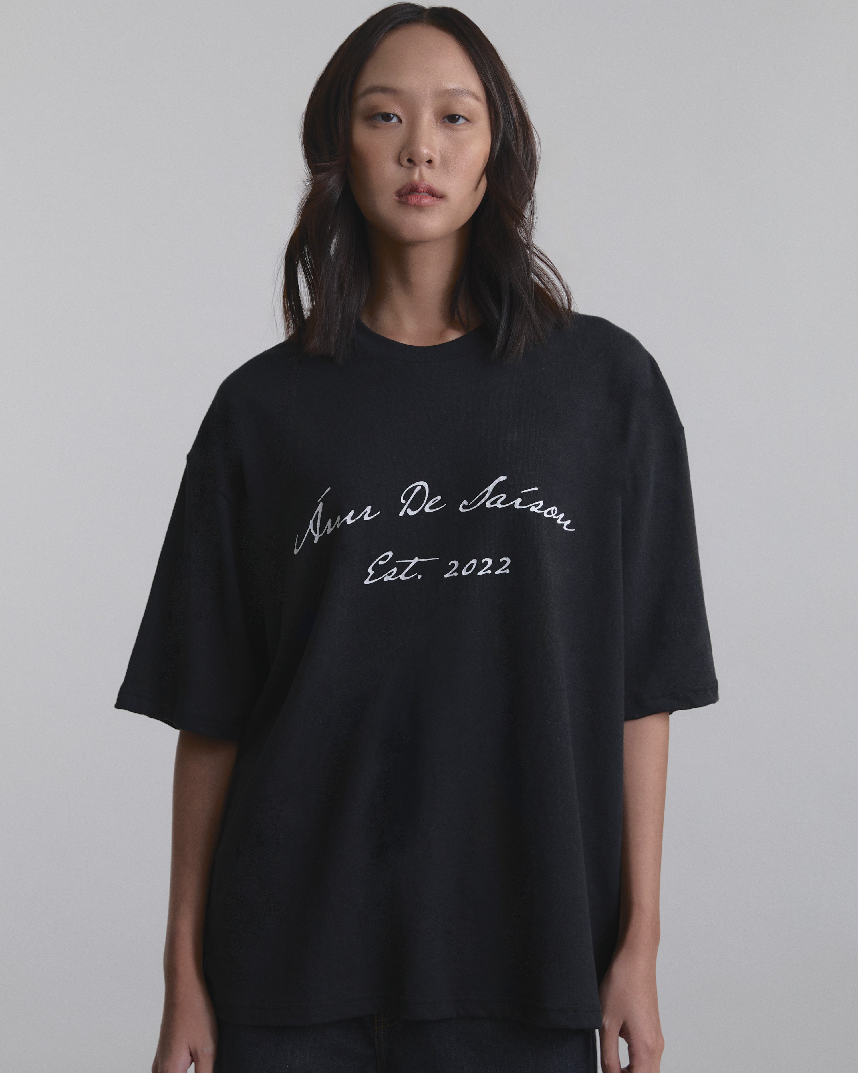 Wardrobe I - AMR Hand Writing Logo Hemp Box Fit T-Shirt in Black