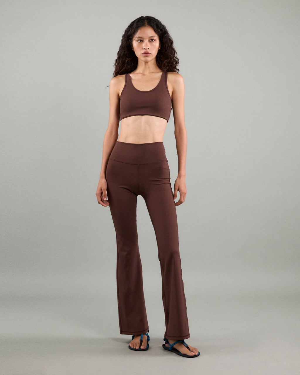 Athleisure Athletic Club - AMR Active Flare Leggings in Brown