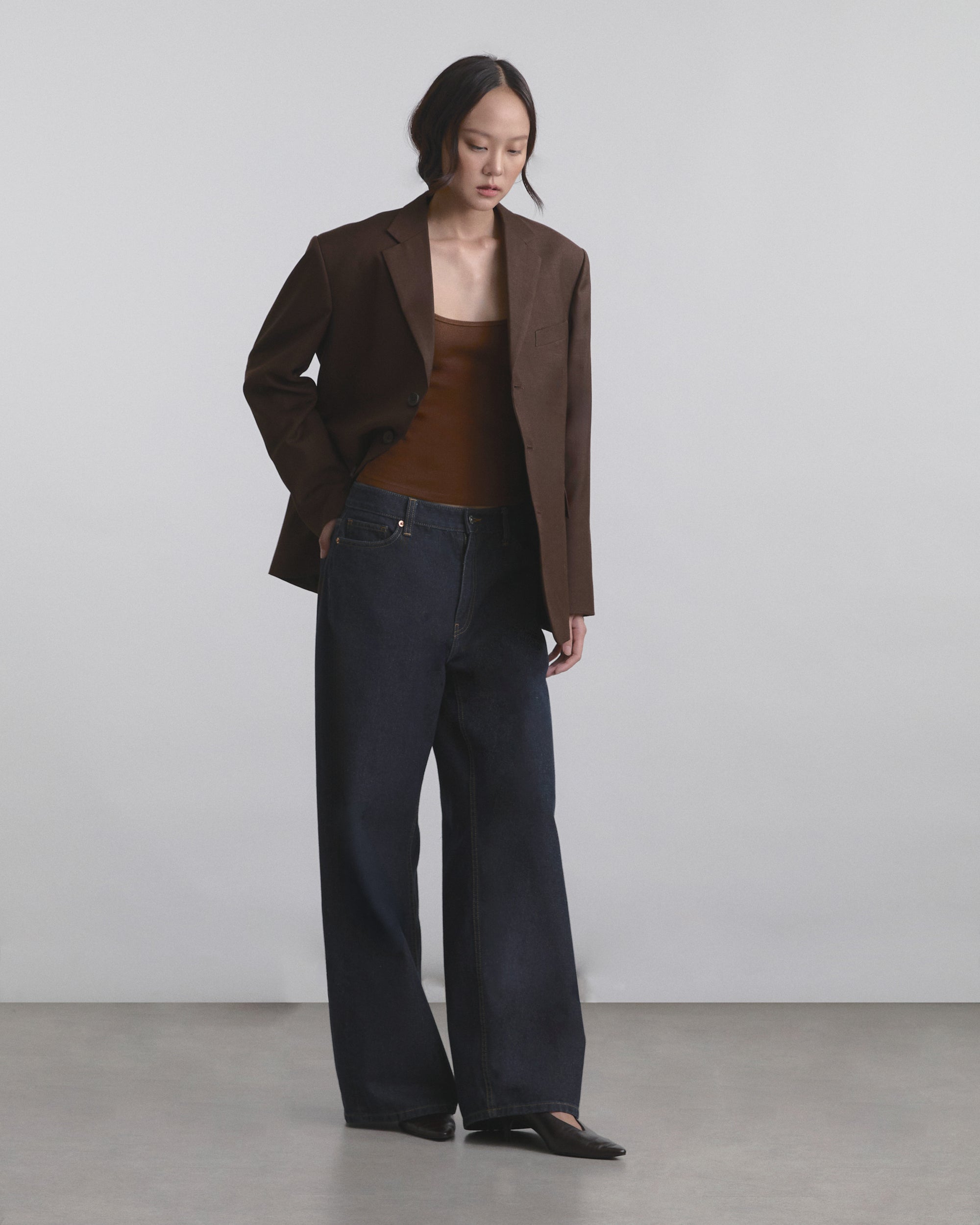 Wardrobe I - AMR Single-Breasted Blazer in Brown