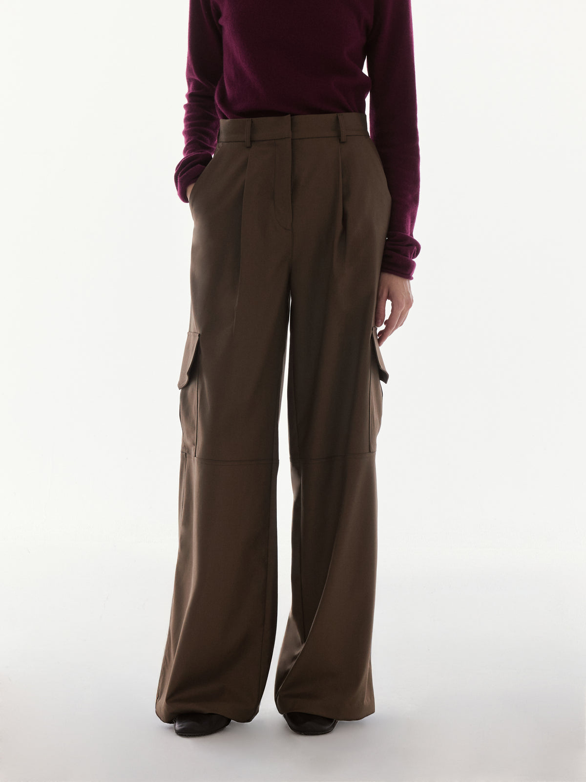 Wardrobe lll - AMR Tailored Cargo Pants in Brown