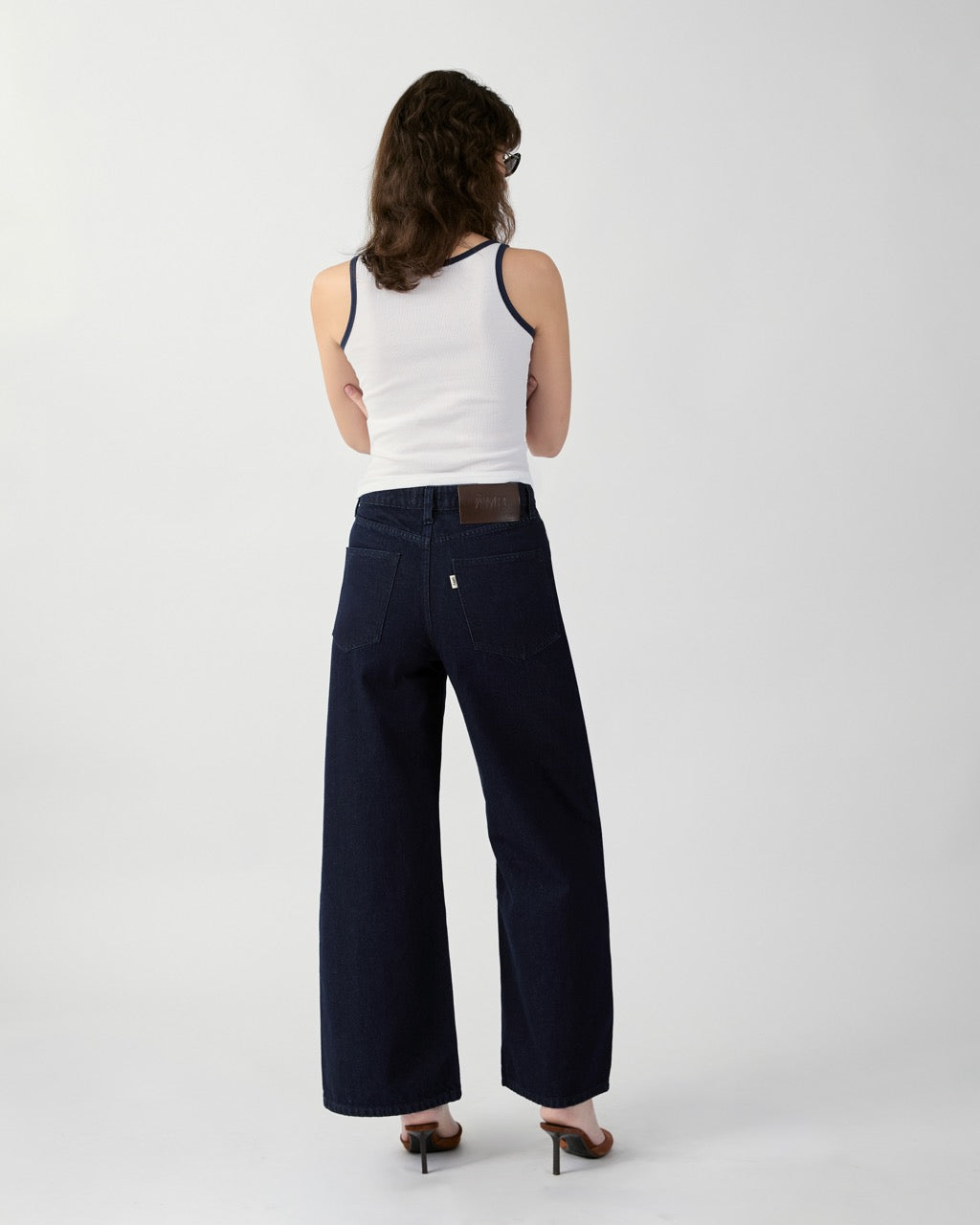En Couleurs - AMR Ringer Tank Top in White Navy