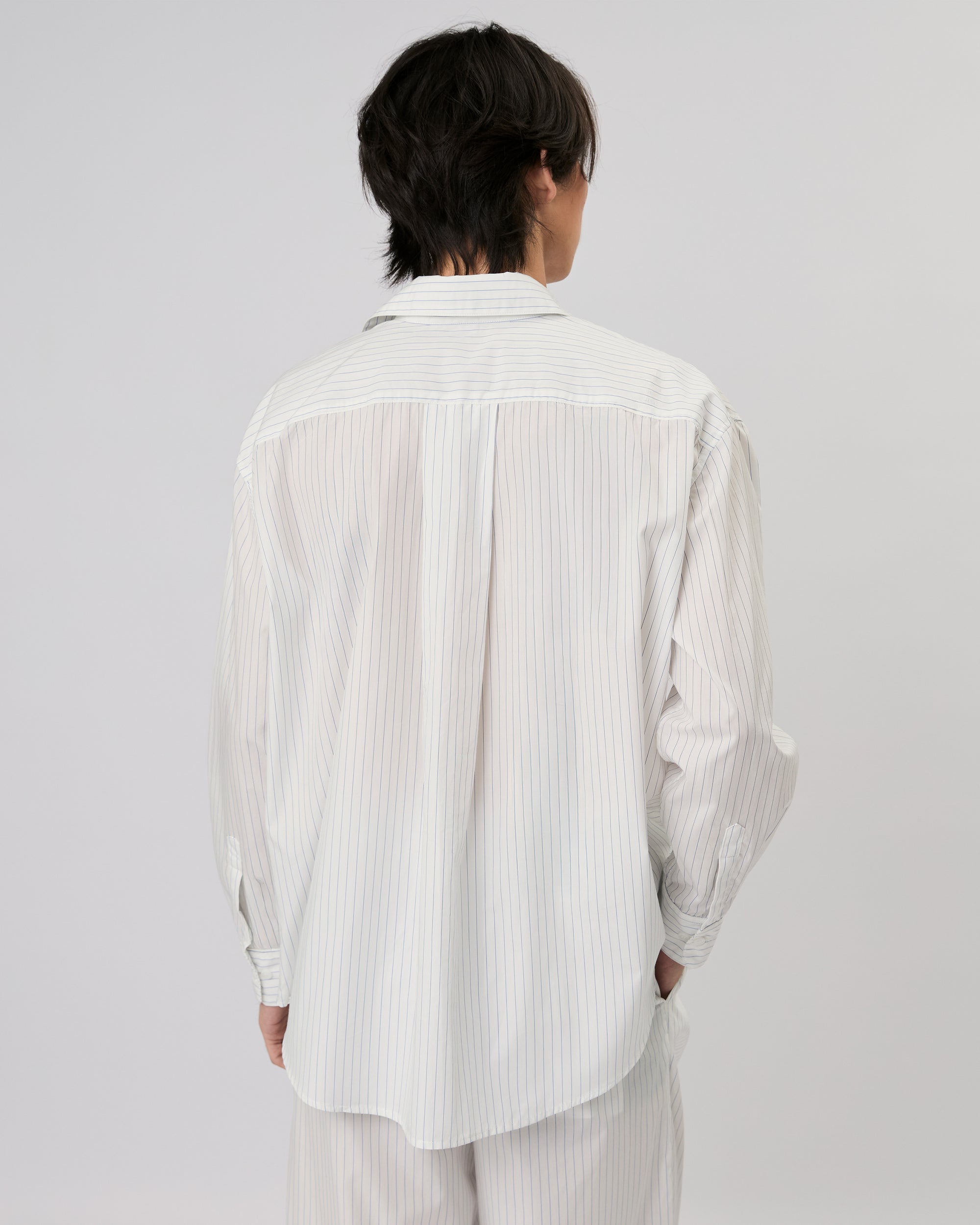 New Urban Drop - Classic Oversized Shirt in White Blue Stripe
