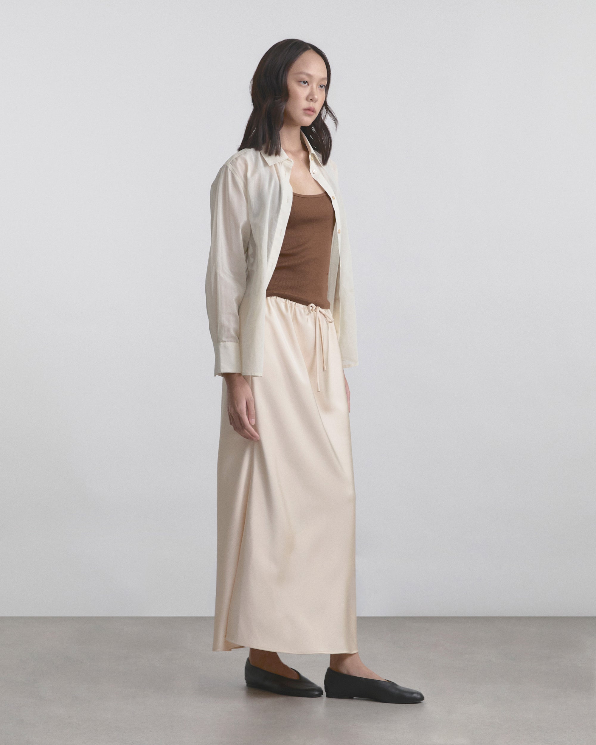 Wardrobe I - AMR Regular Thin Shirt in Off White
