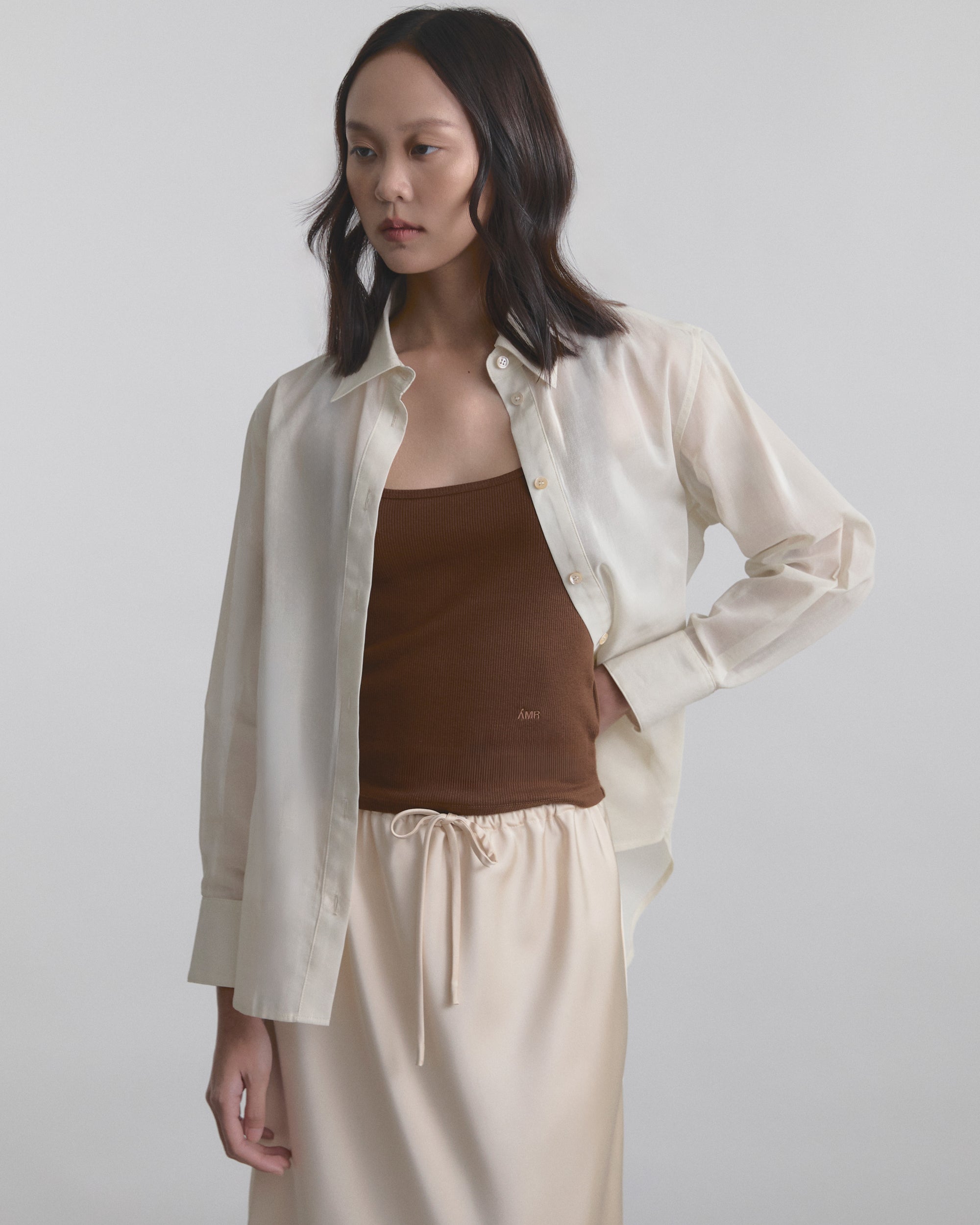 Wardrobe I - AMR Regular Thin Shirt in Off White