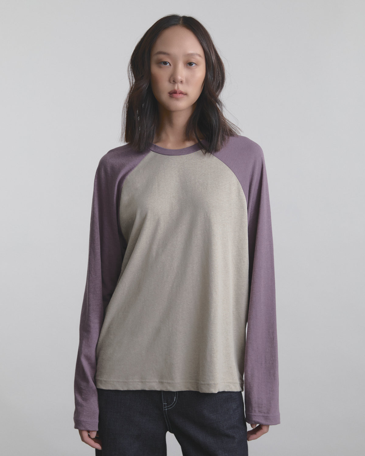 Wadrobe II - AMR Cotton Slub Raglan Long Sleeve T-Shirt in Grey/Purple