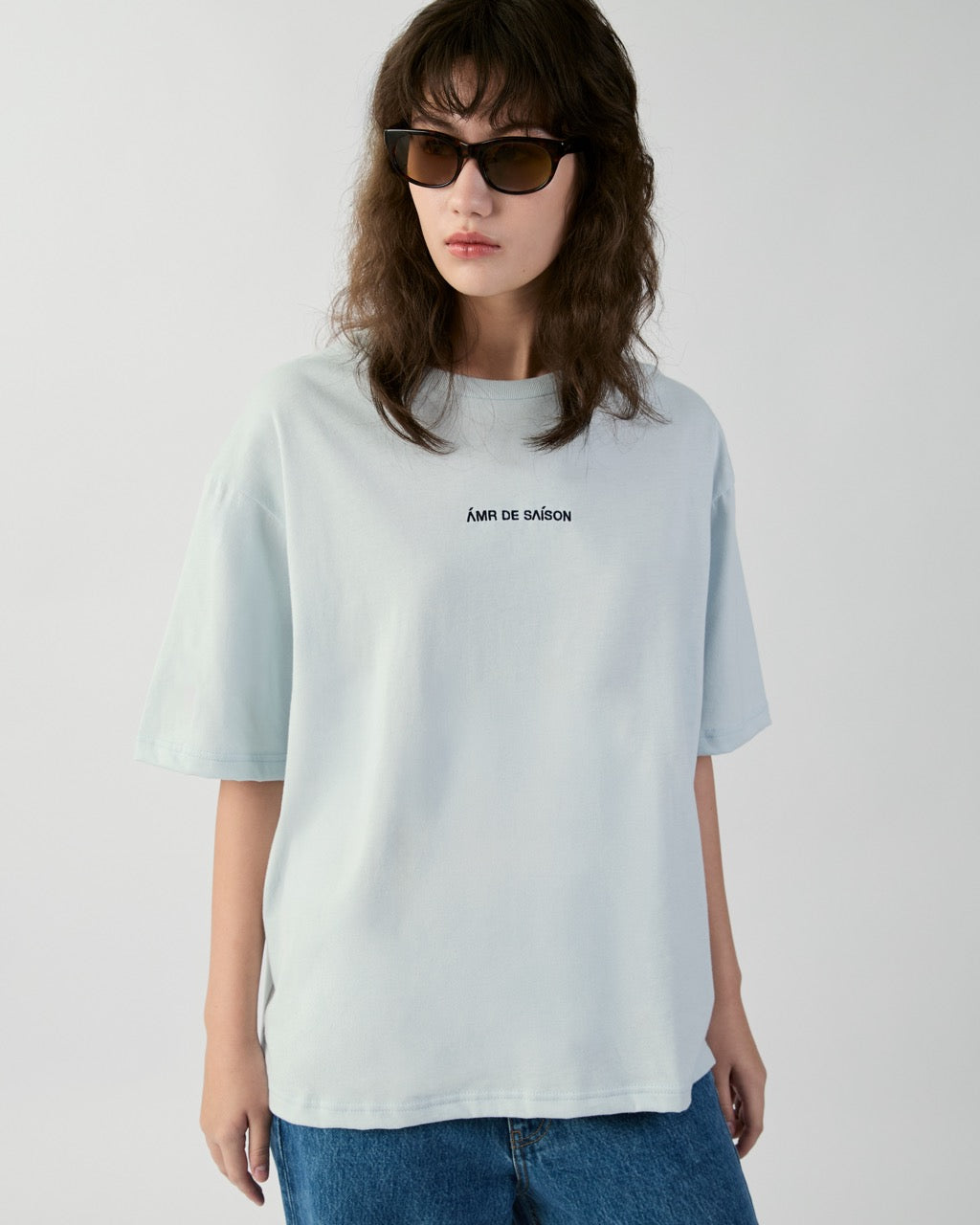 En Couleurs - AMR Logo Embroidery Oversized T-Shirt (Relaxed) in Light Blue