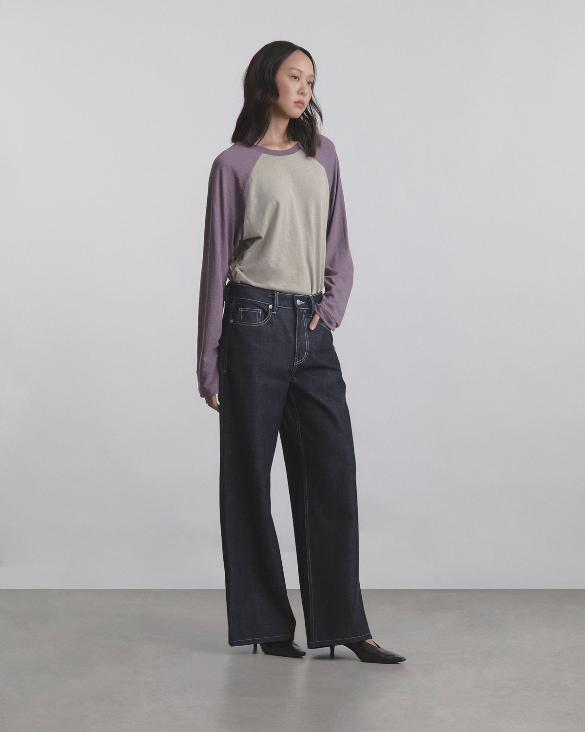 Wadrobe II - AMR Cotton Slub Raglan Long Sleeve T-Shirt in Grey/Purple