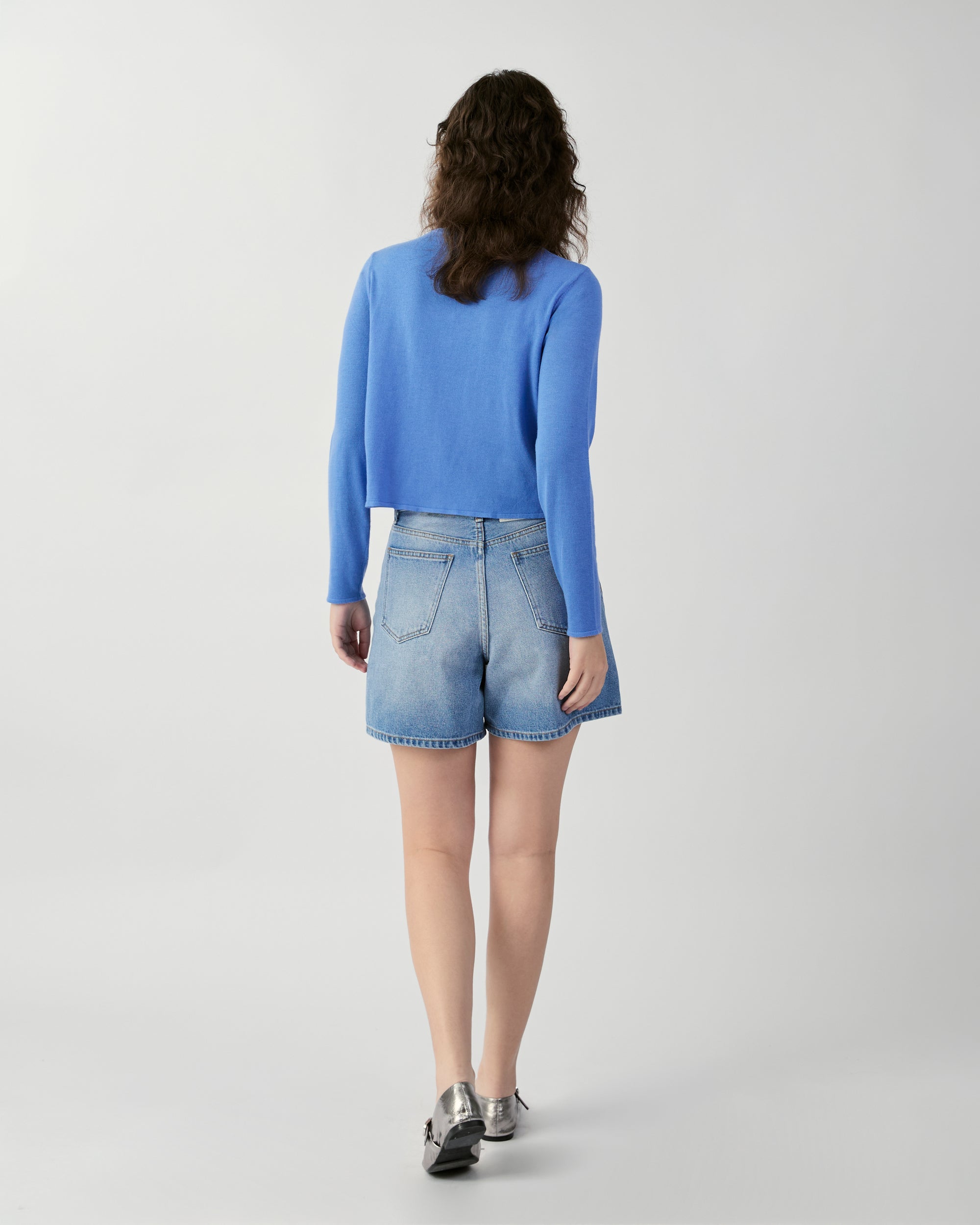 En Couleurs - Essential Cashmere Cardigan in Blue