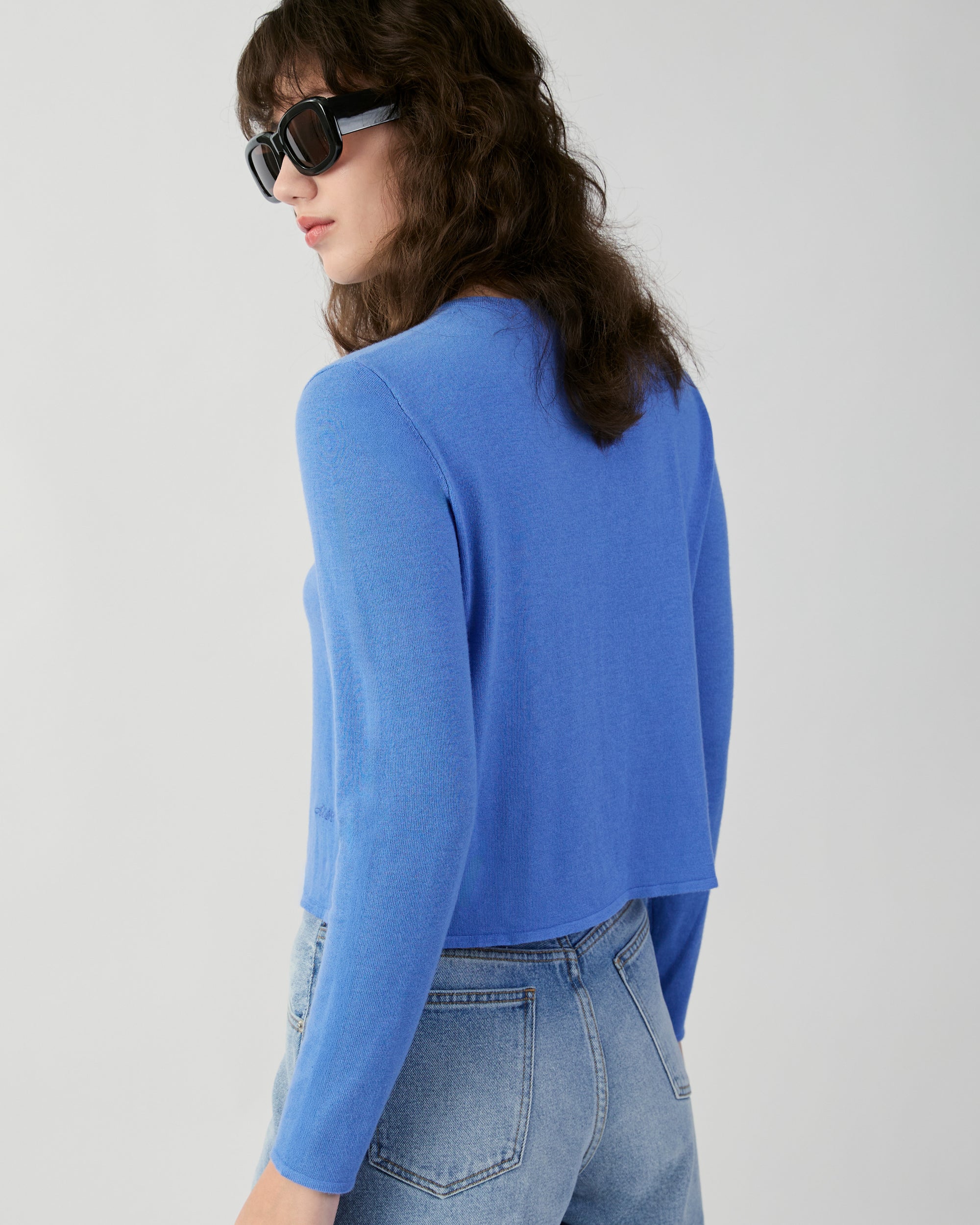 En Couleurs - Essential Cashmere Cardigan in Blue