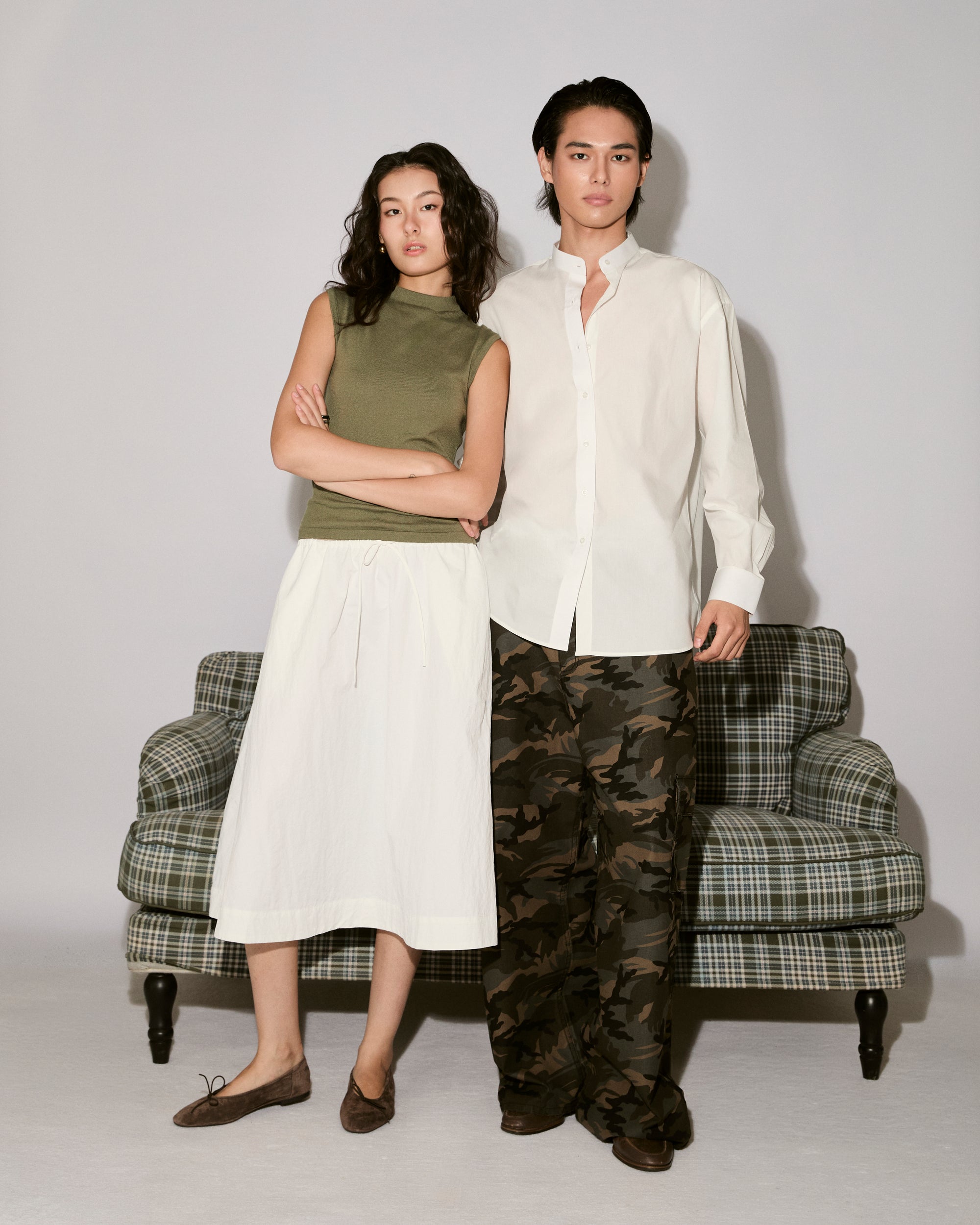 New Urban Drop - Drawstring Waist Midi Skirt in White