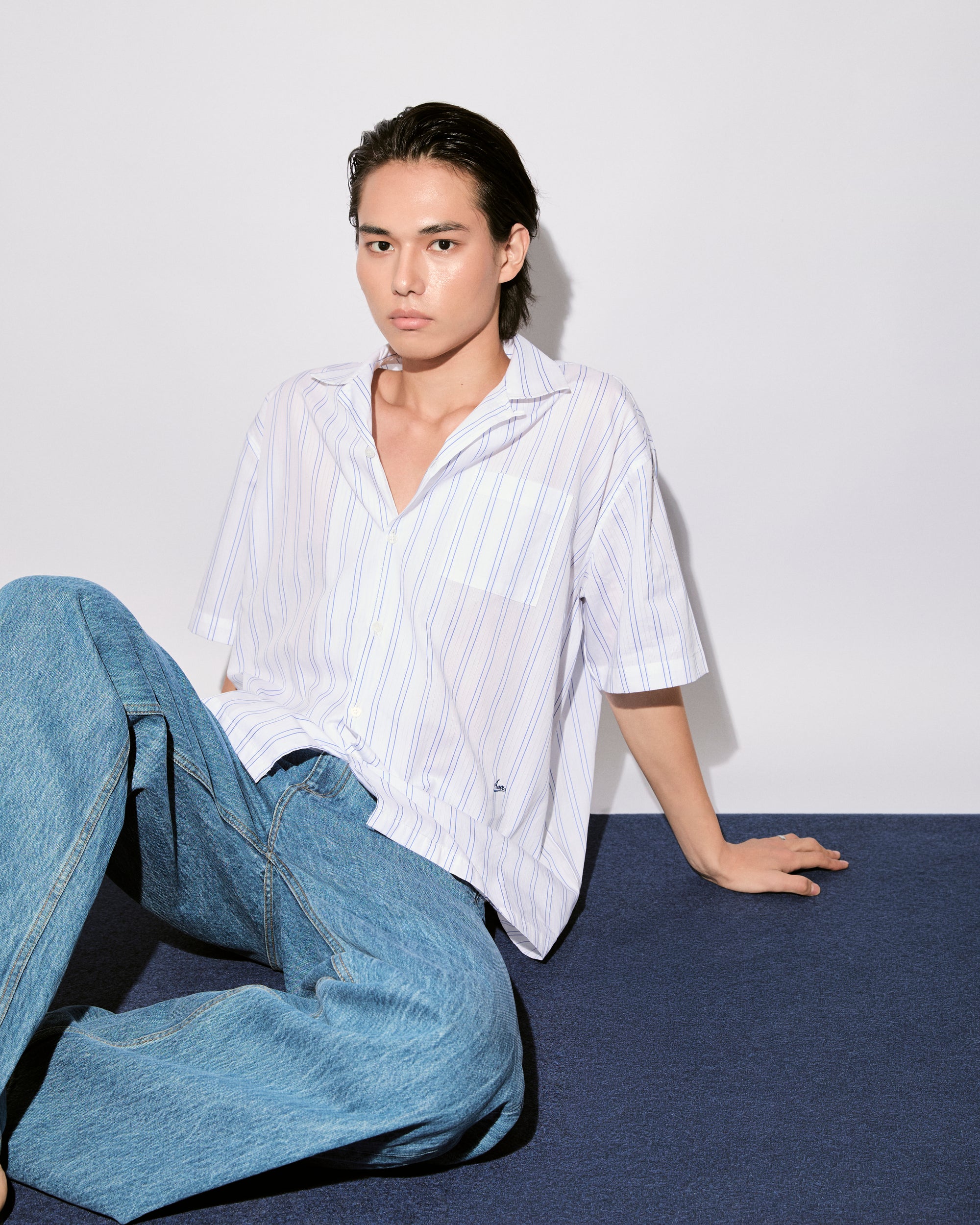 New Urban Drop - Box Short Sleeve Shirt in White Blue Stripe