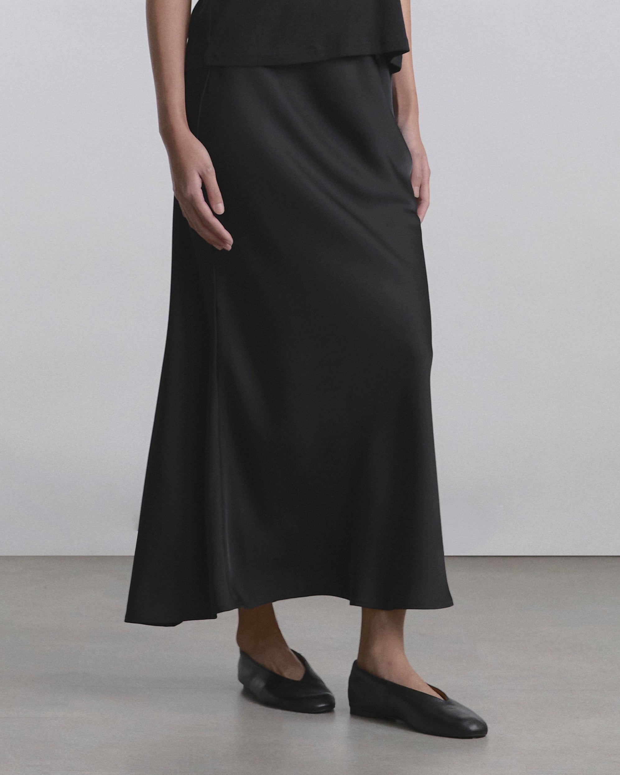 Wardrobe I - AMR Elastic Maxi Skirt in Black