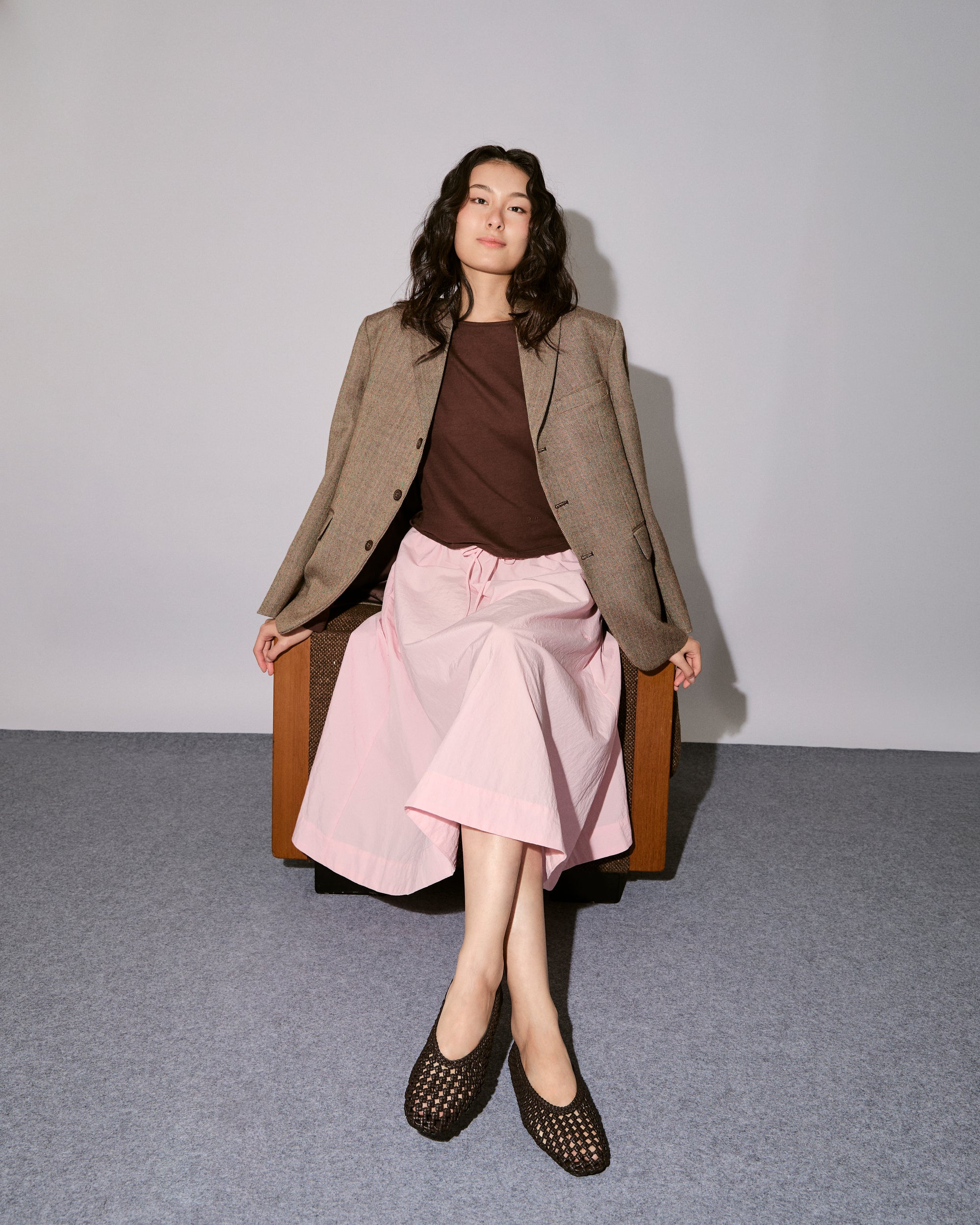 New Urban Drop - Drawstring Waist Midi Skirt in Pink