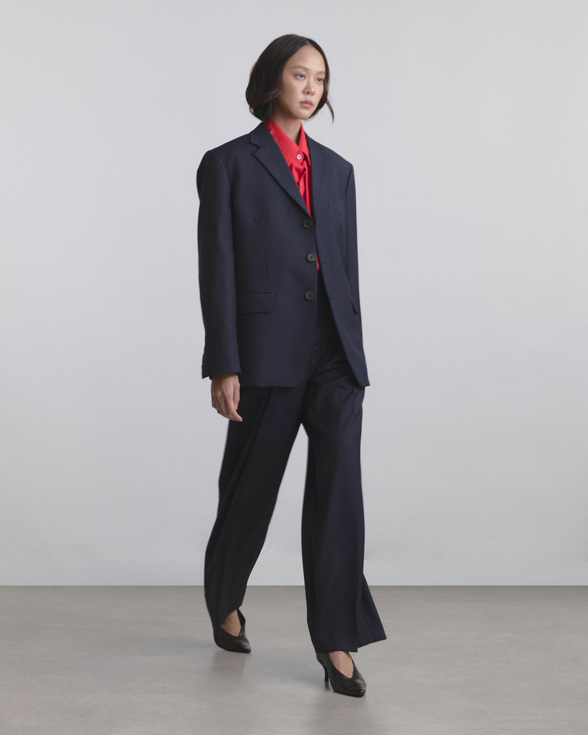 Wardrobe I - AMR Wide-Leg Single-Pleated Trousers in Navy Blue Stripe