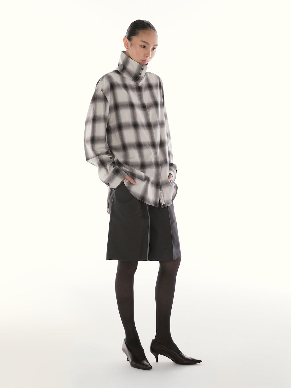 Le Fauve - Oversized Tartan Shirt in Grey