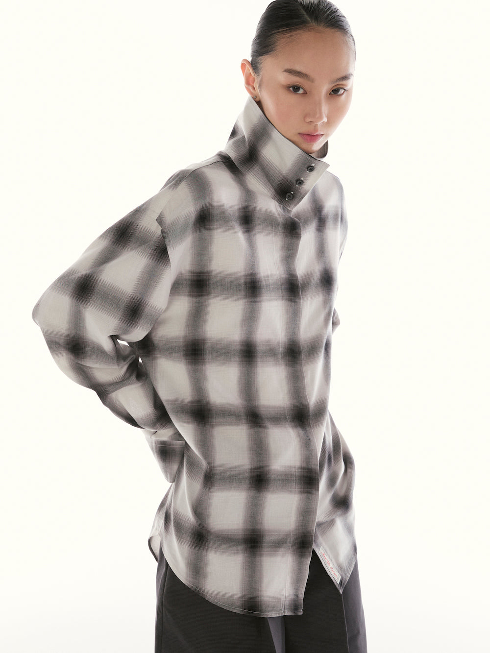 Le Fauve - Oversized Tartan Shirt in Grey