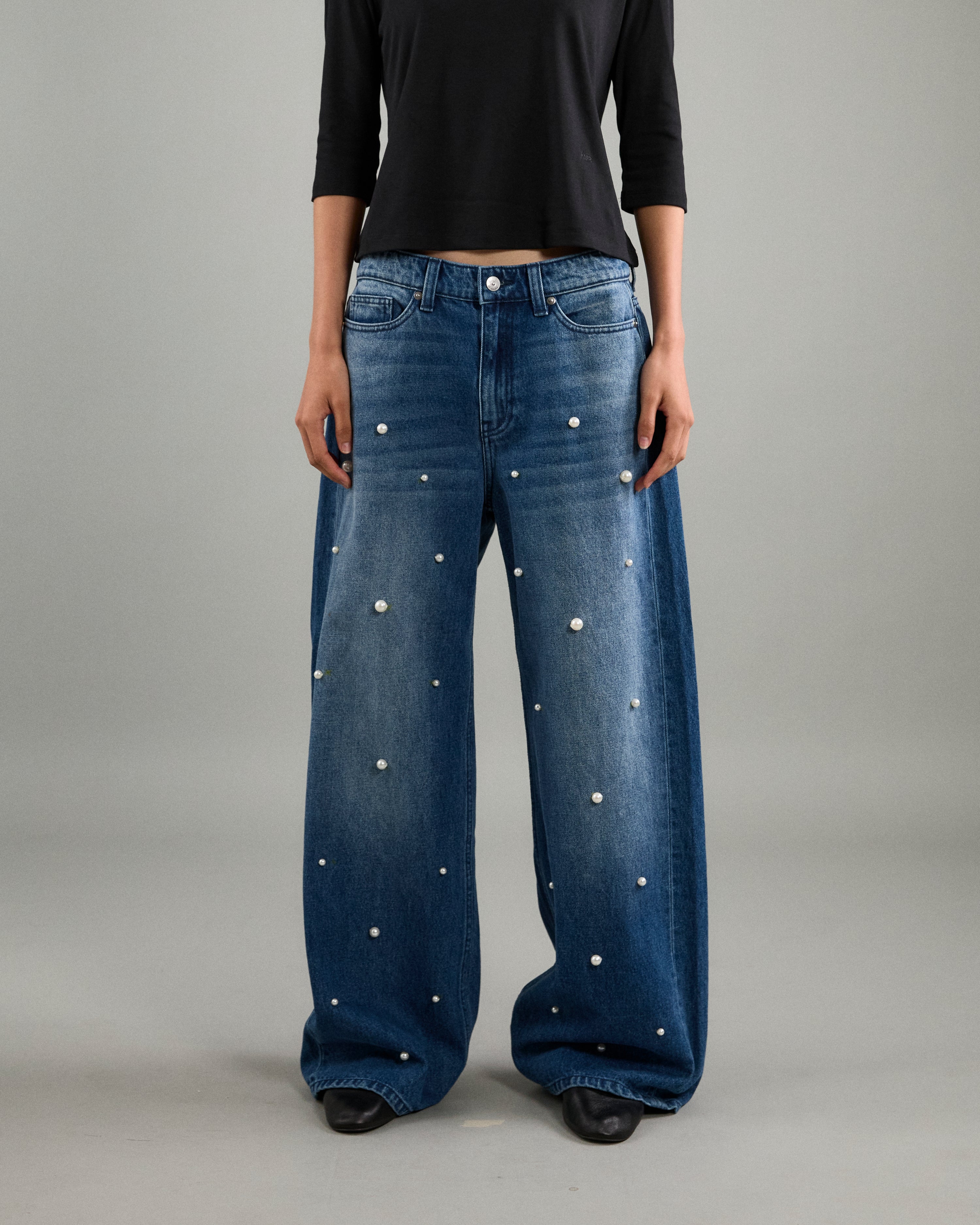 AMR Handcrafted - AMR 90s Baggy Jeans Pearl Hand Embroidery in Dark Blue Wash