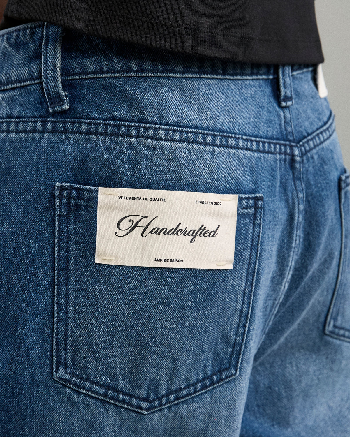 AMR Handcrafted - AMR 90s Baggy Jeans Pearl Hand Embroidery in Dark Blue Wash