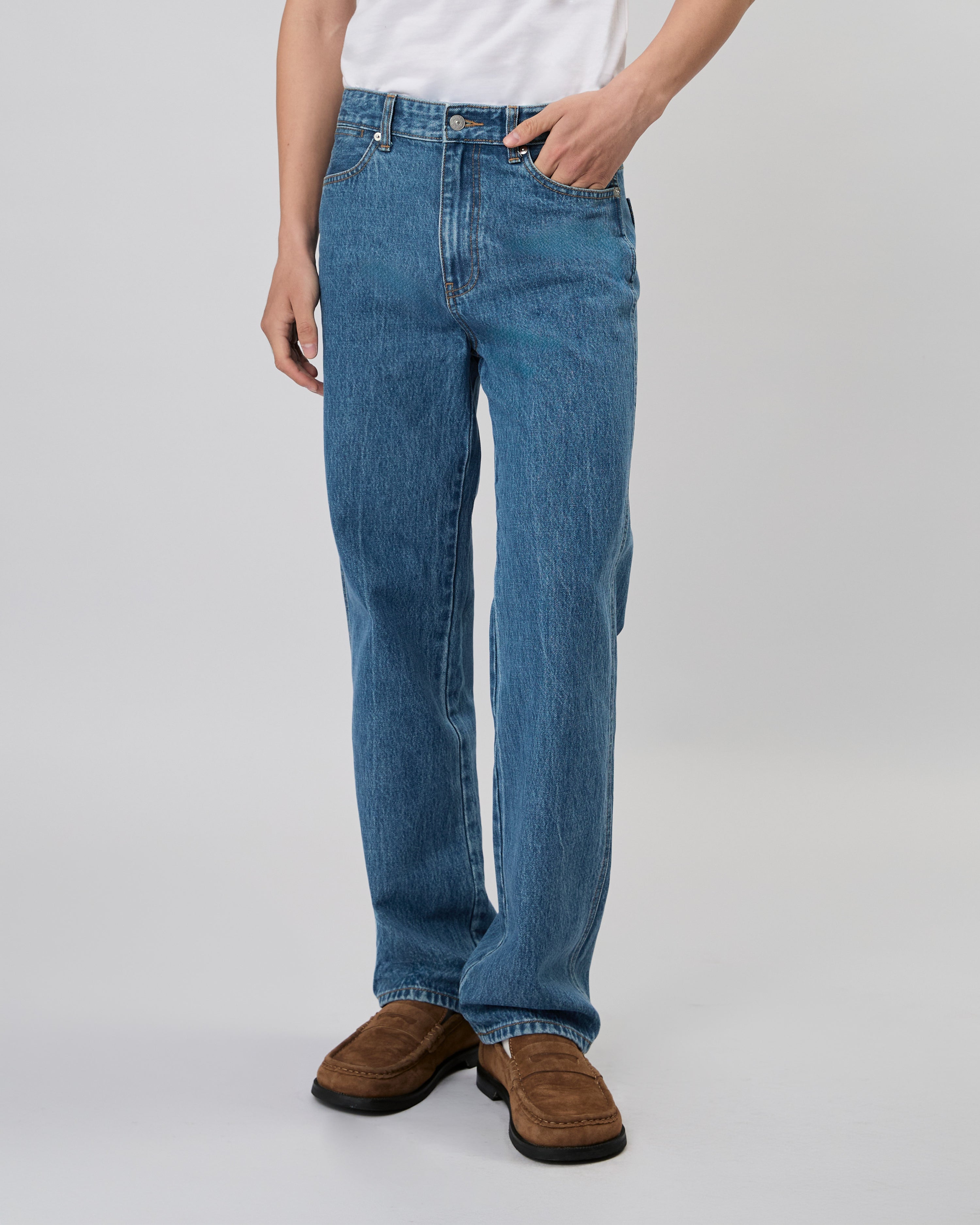 New Urban Drop - Boyfriend Jeans (MEN) in Medium Blue Wash